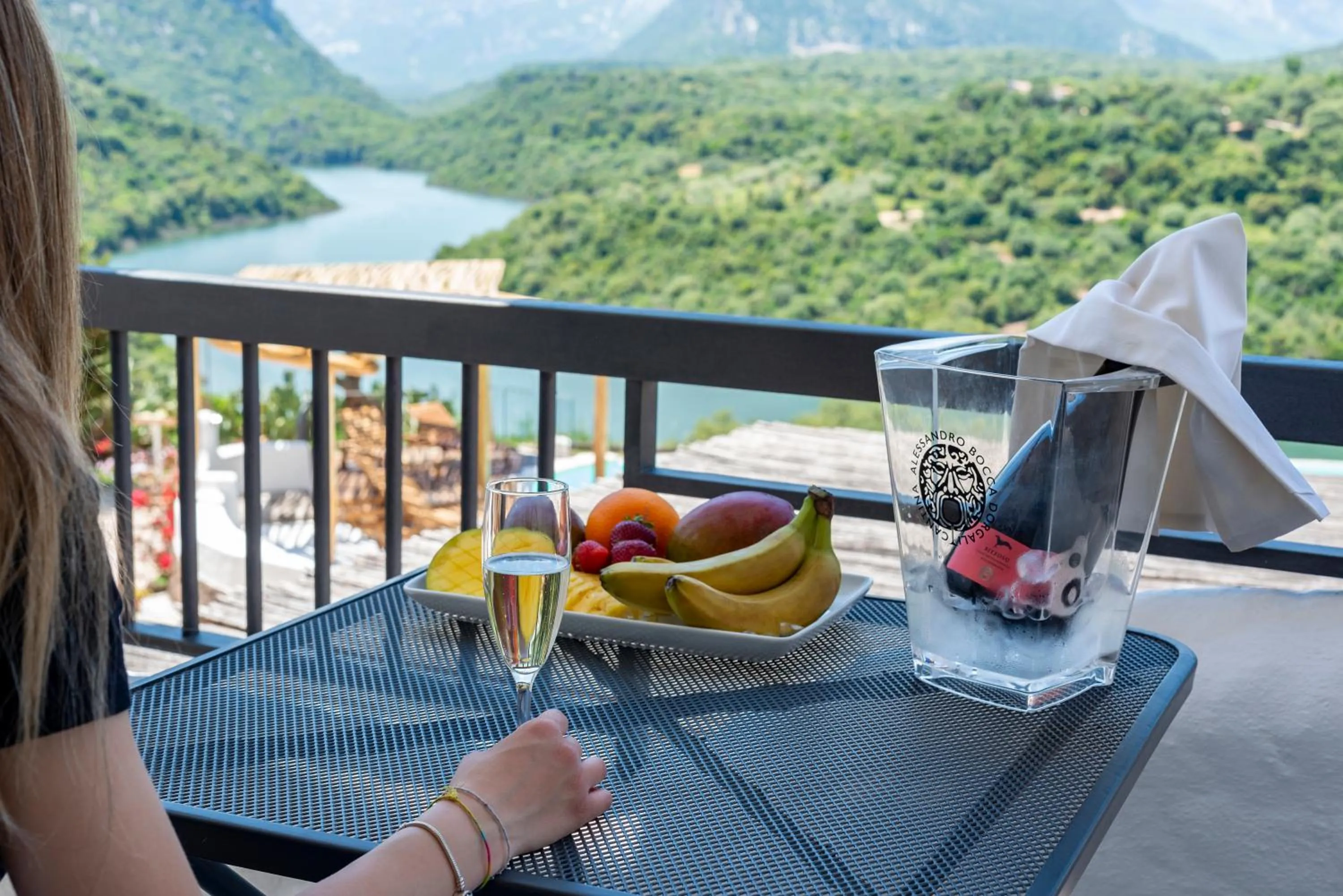 Natural landscape in Hotel Villa Cedrino