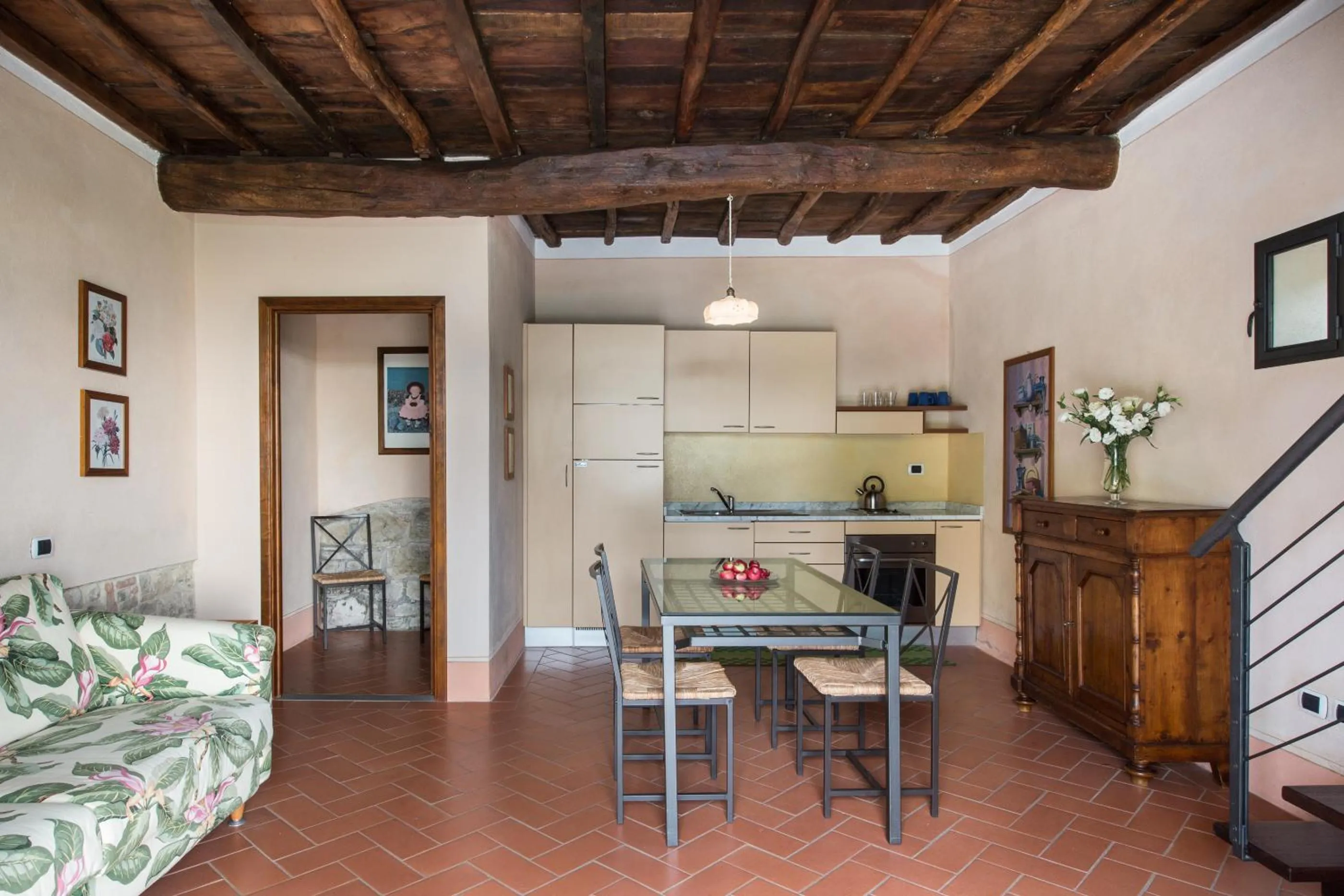 Kitchen or kitchenette in Relais Villa Belpoggio - Residenza D'Epoca