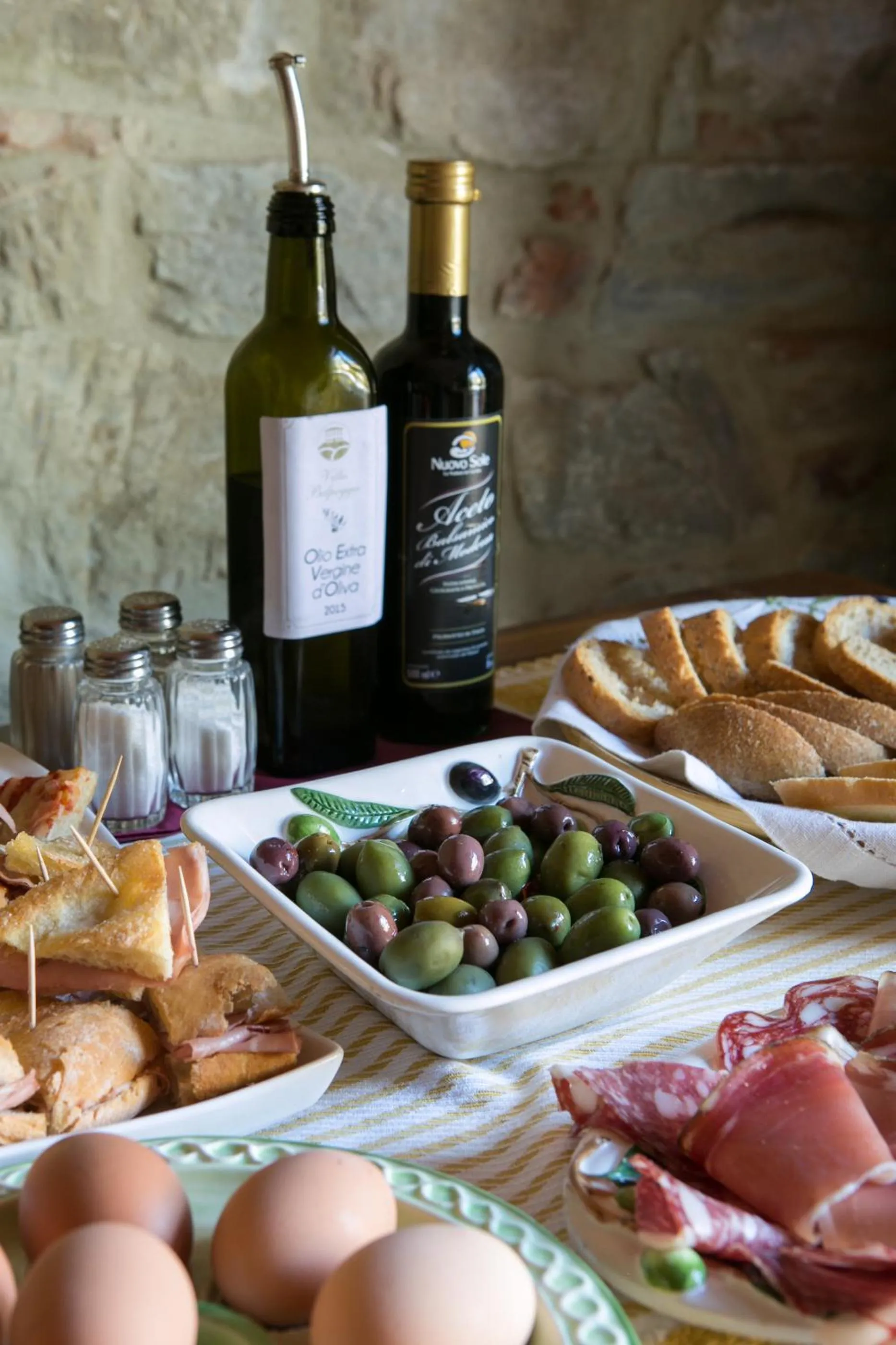 Italian breakfast in Relais Villa Belpoggio - Residenza D'Epoca