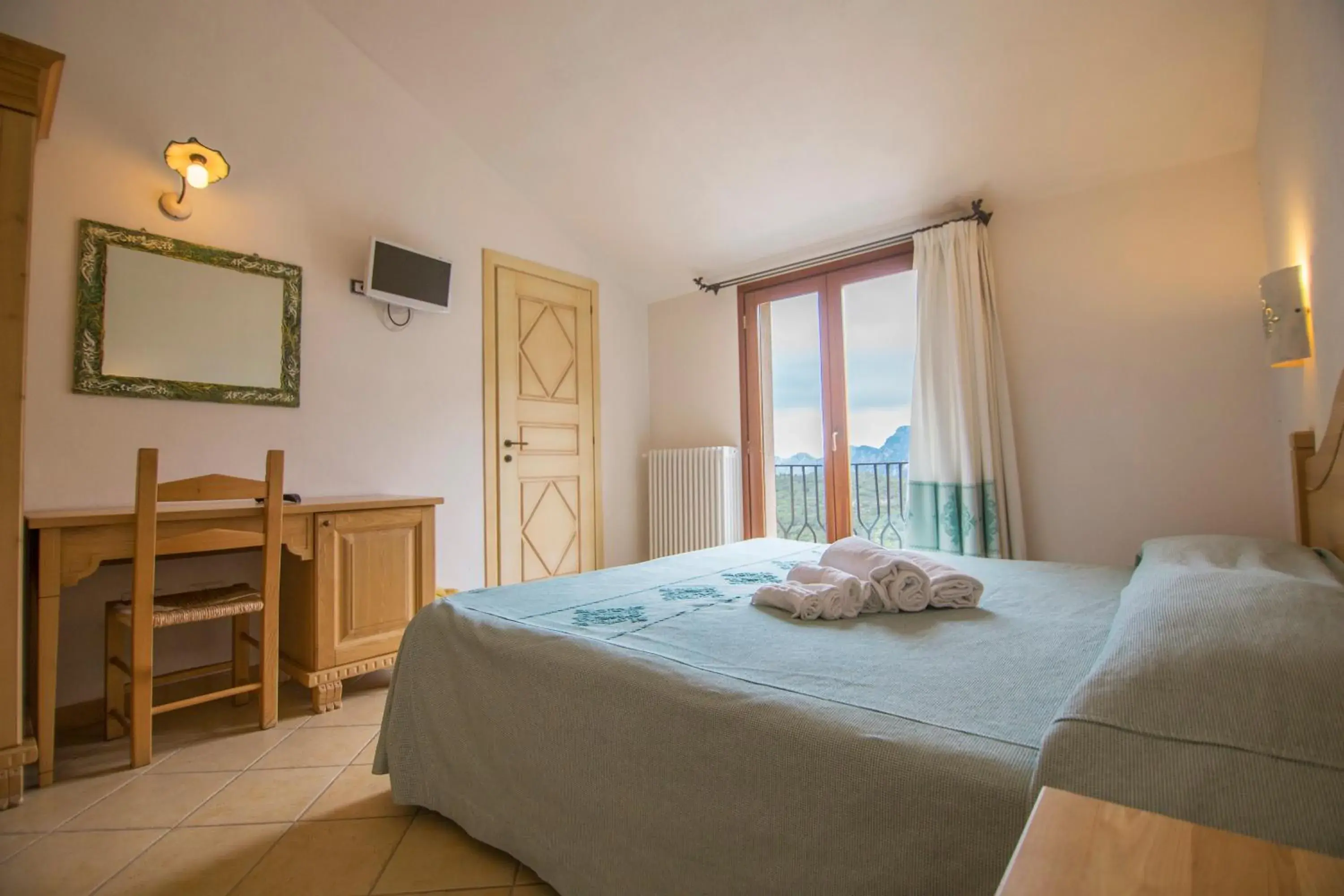 Spring, Bed in Gorropu Hotel Spring, Bed in Gorropu Hotel