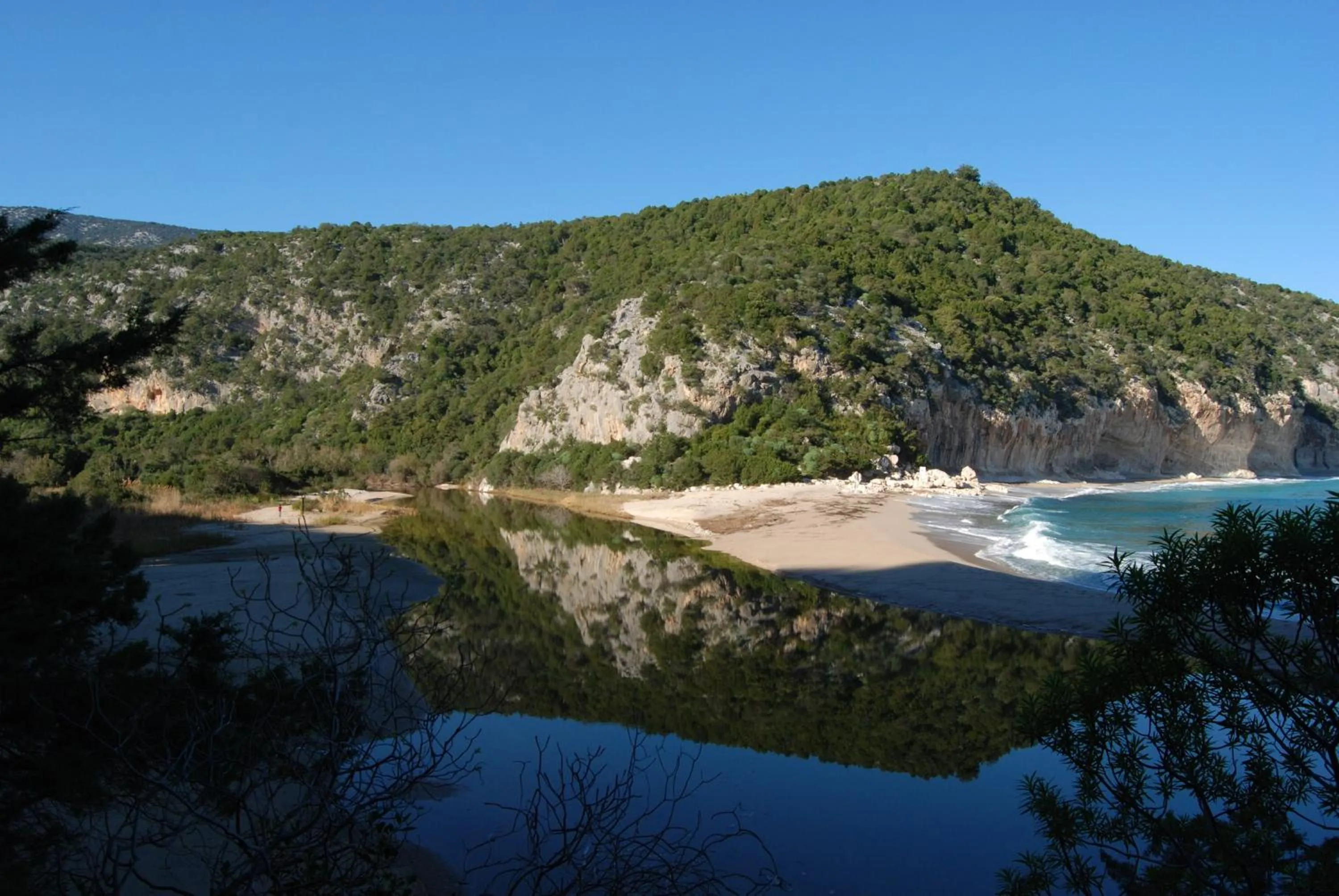 Area and facilities in Gorropu Hotel