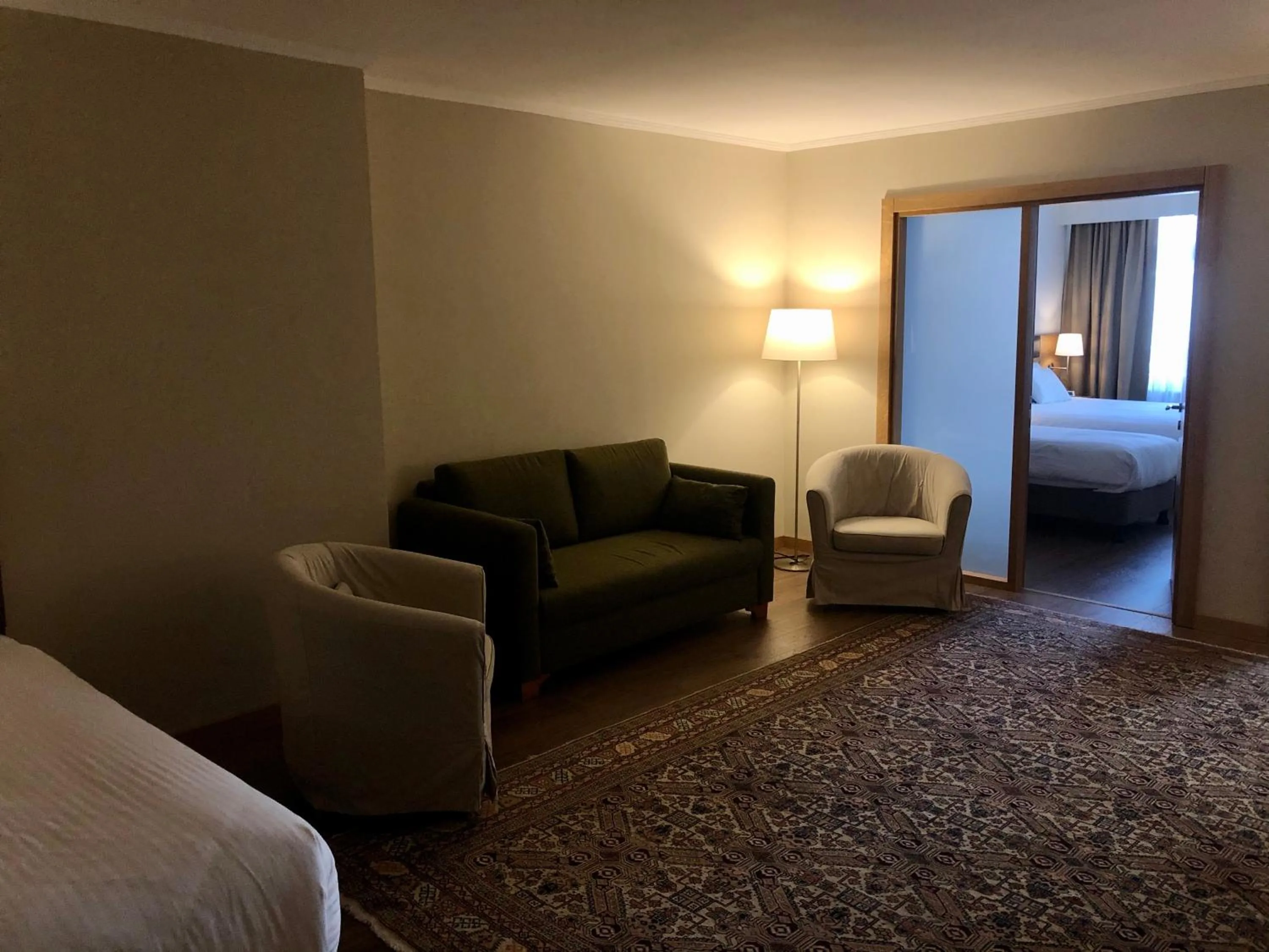 Living room, Bed in Hotel Fehmi Bey - Special Category