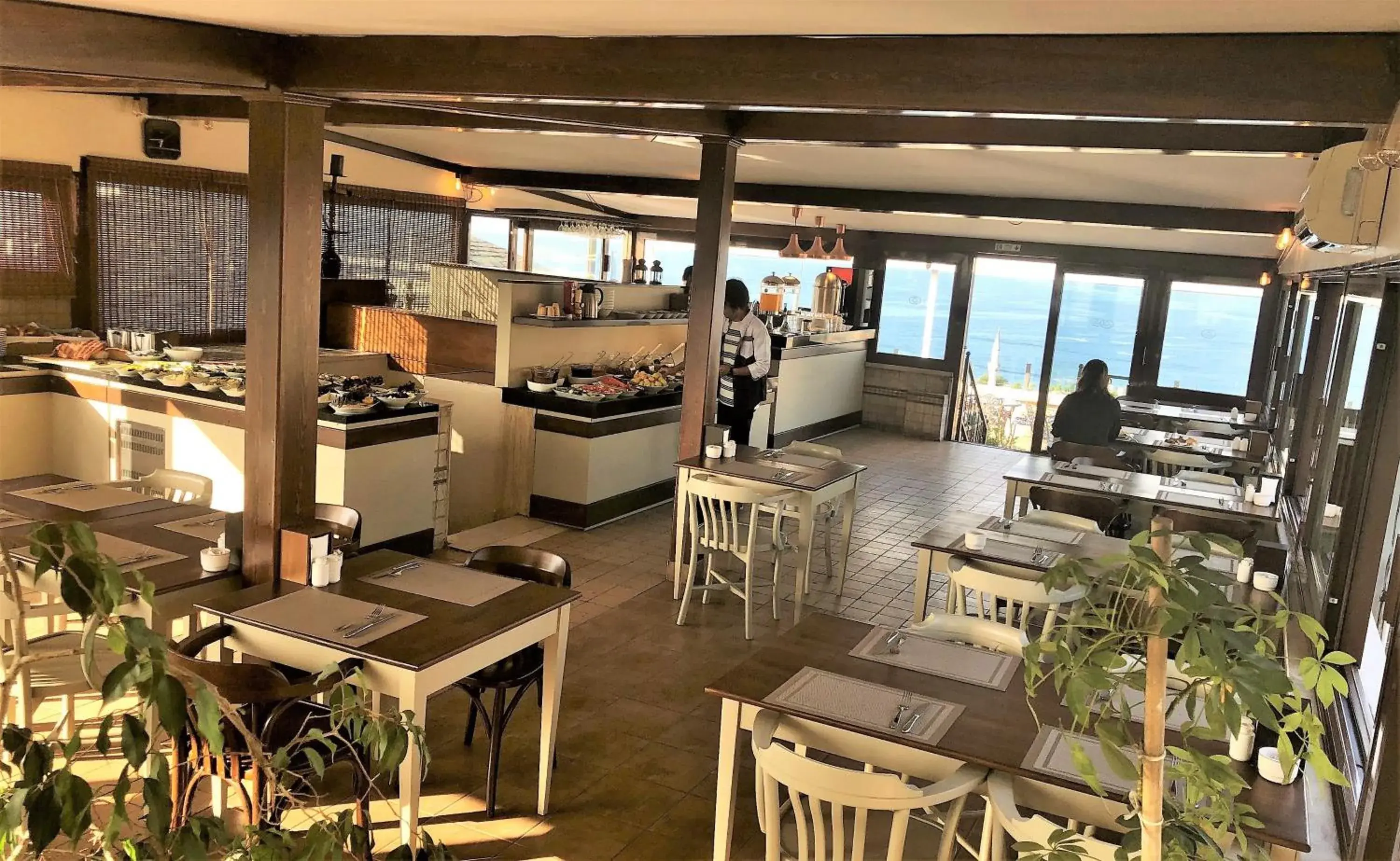 Restaurant/places to eat in Hotel Fehmi Bey - Special Category Restaurant/places to eat in Hotel Fehmi Bey - Special Category