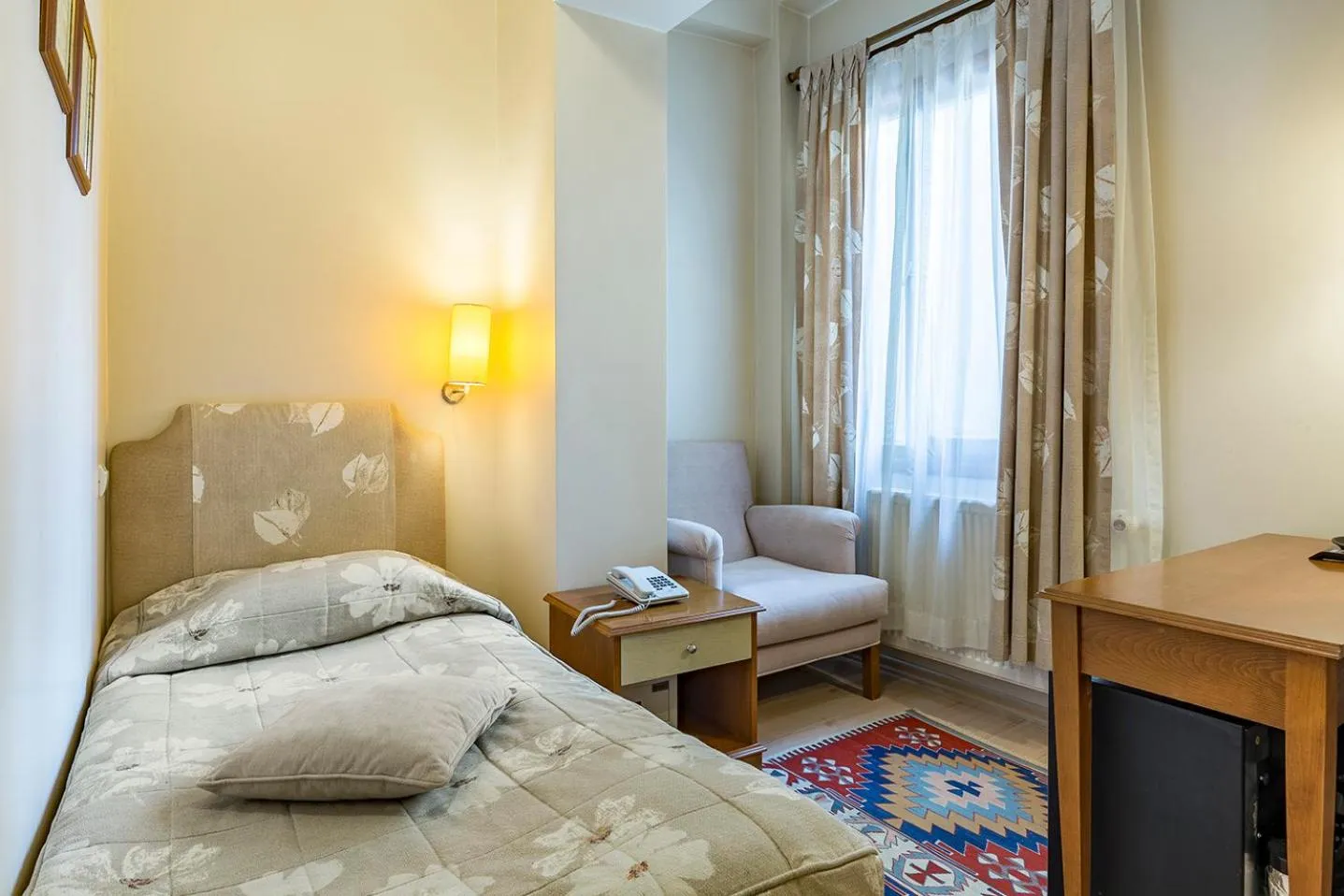 Bed in Hotel Fehmi Bey - Special Category