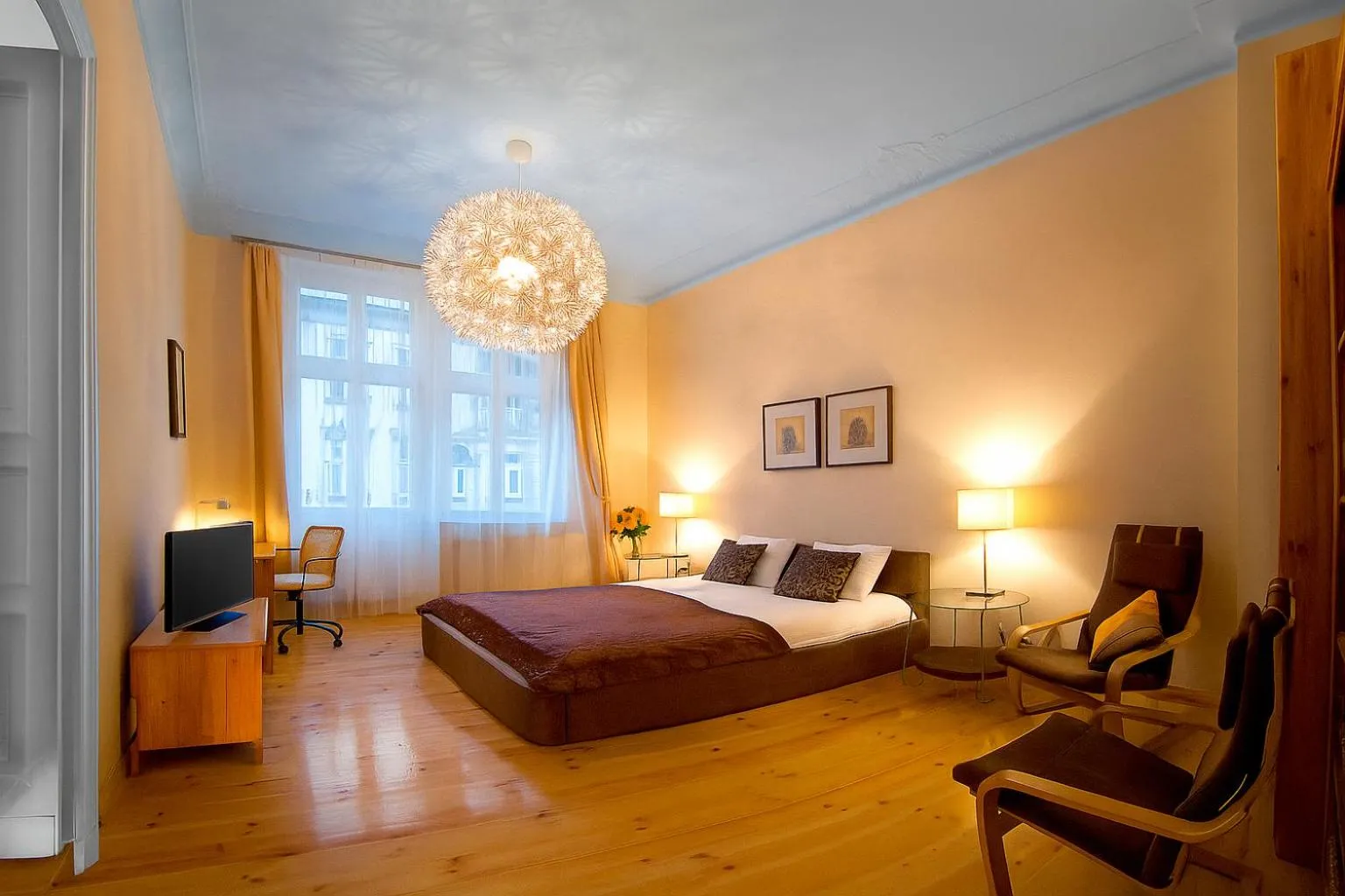 Bed in Apartamenty Pomarańczarnia