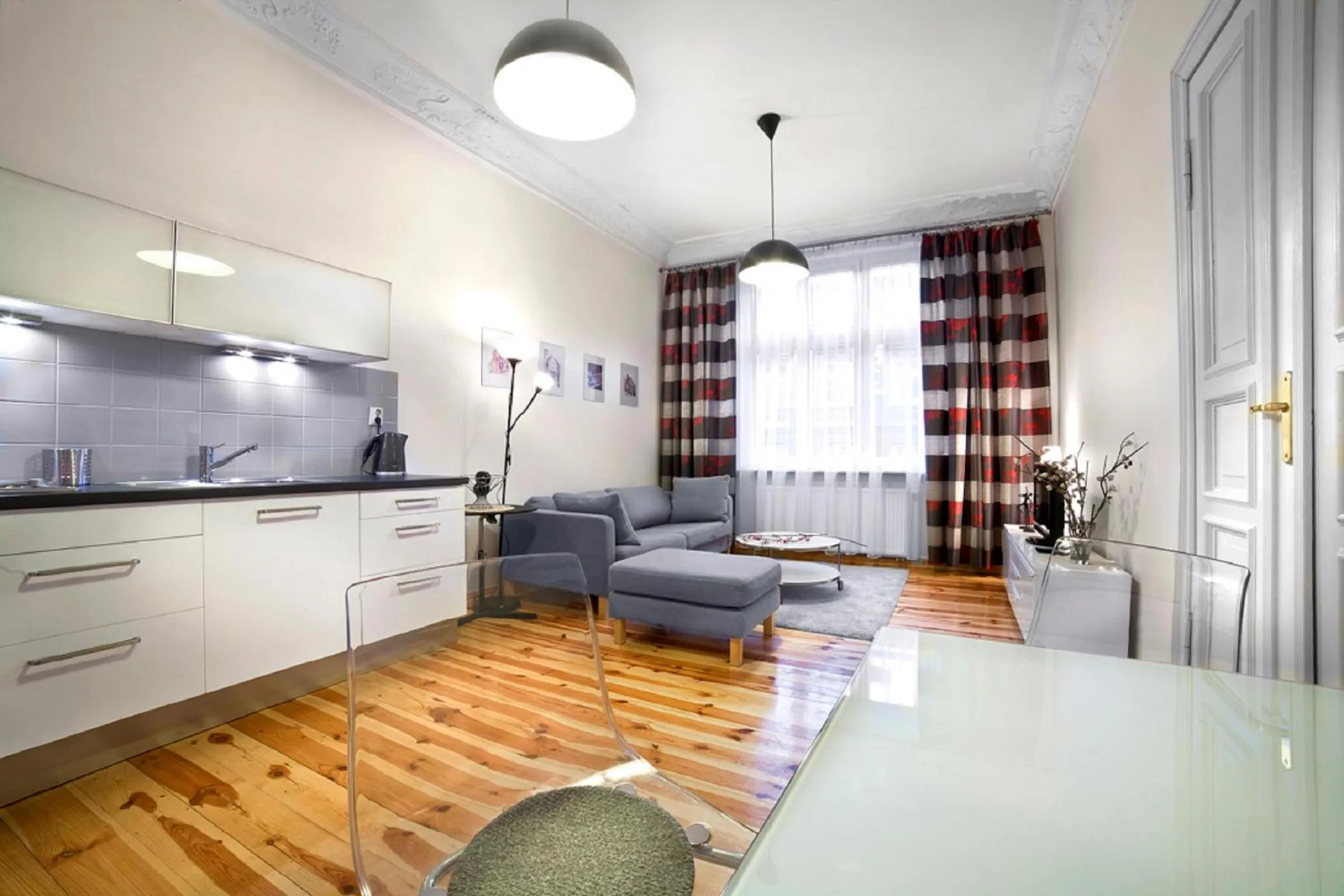 Apartamenty Pomarańczarnia