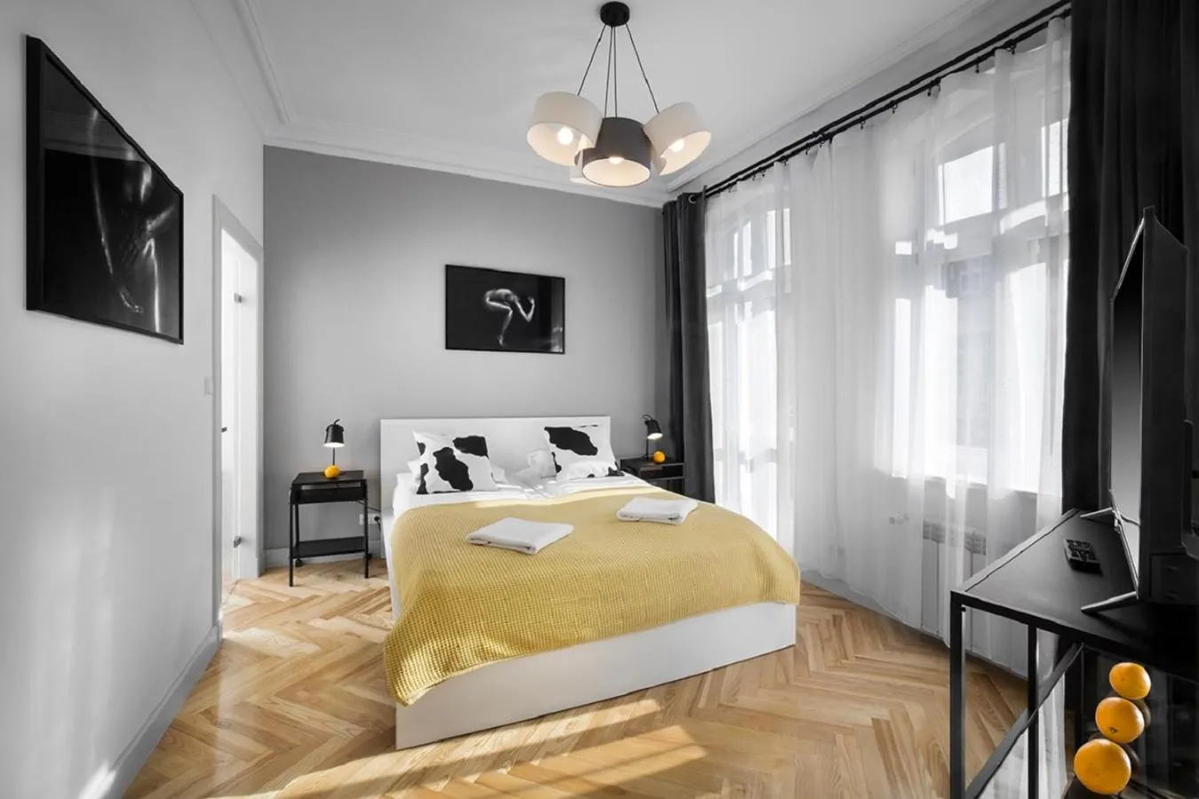 Photo of the whole room, Bed in Apartamenty Pomarańczarnia