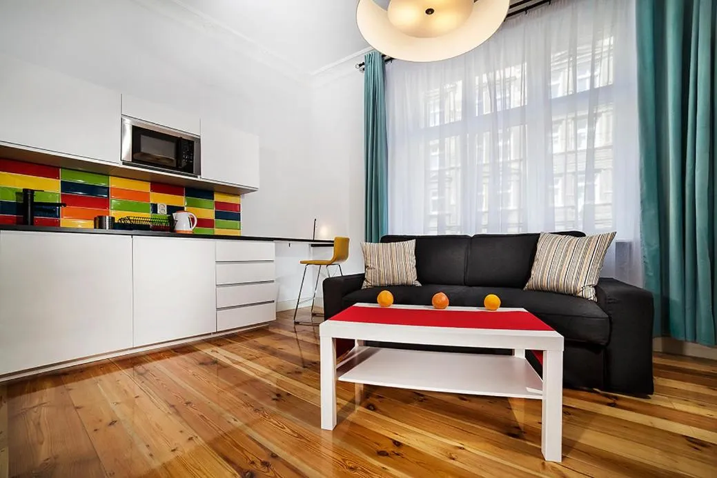 Apartamenty Pomarańczarnia