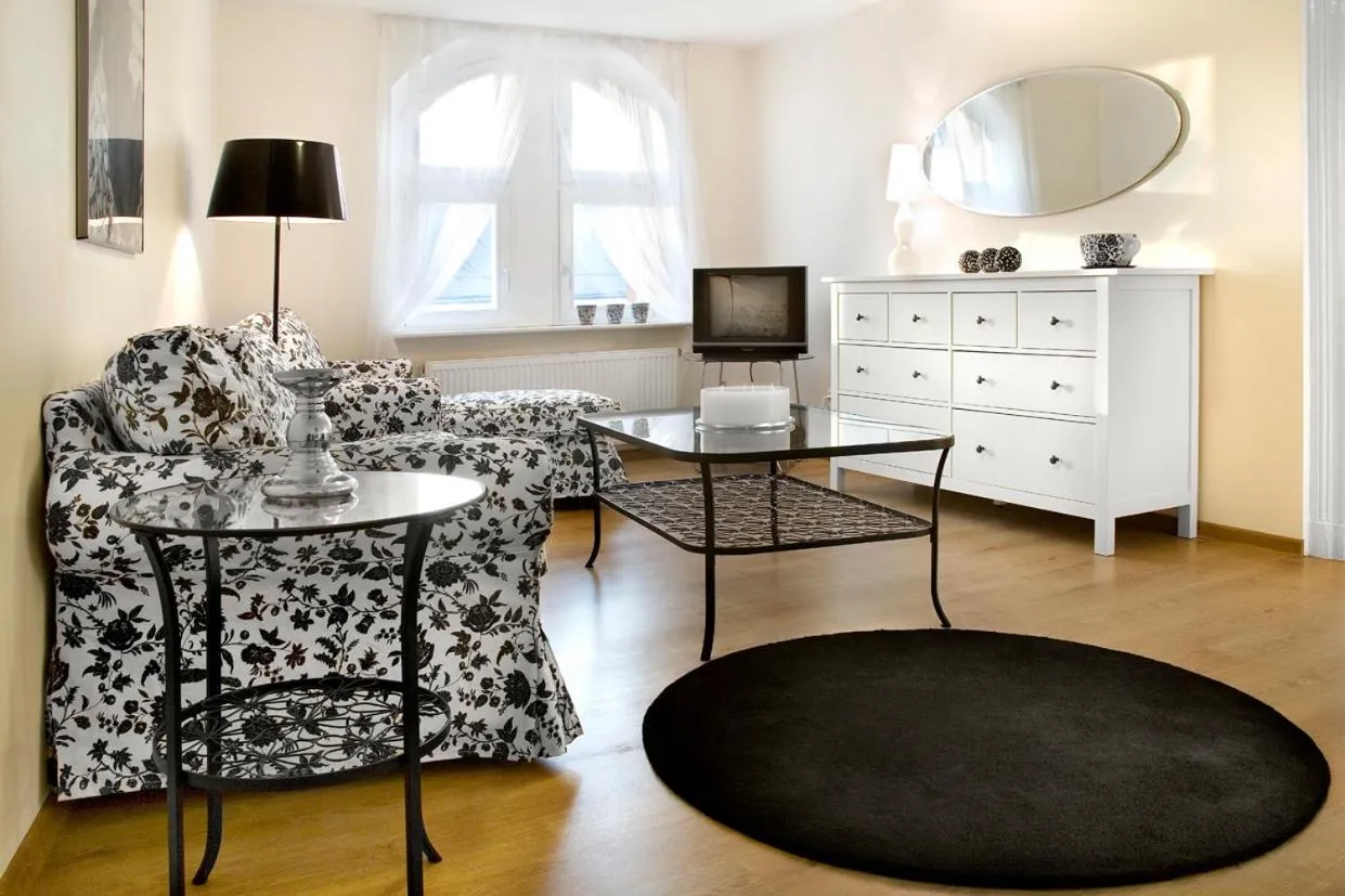 Apartamenty Pomarańczarnia