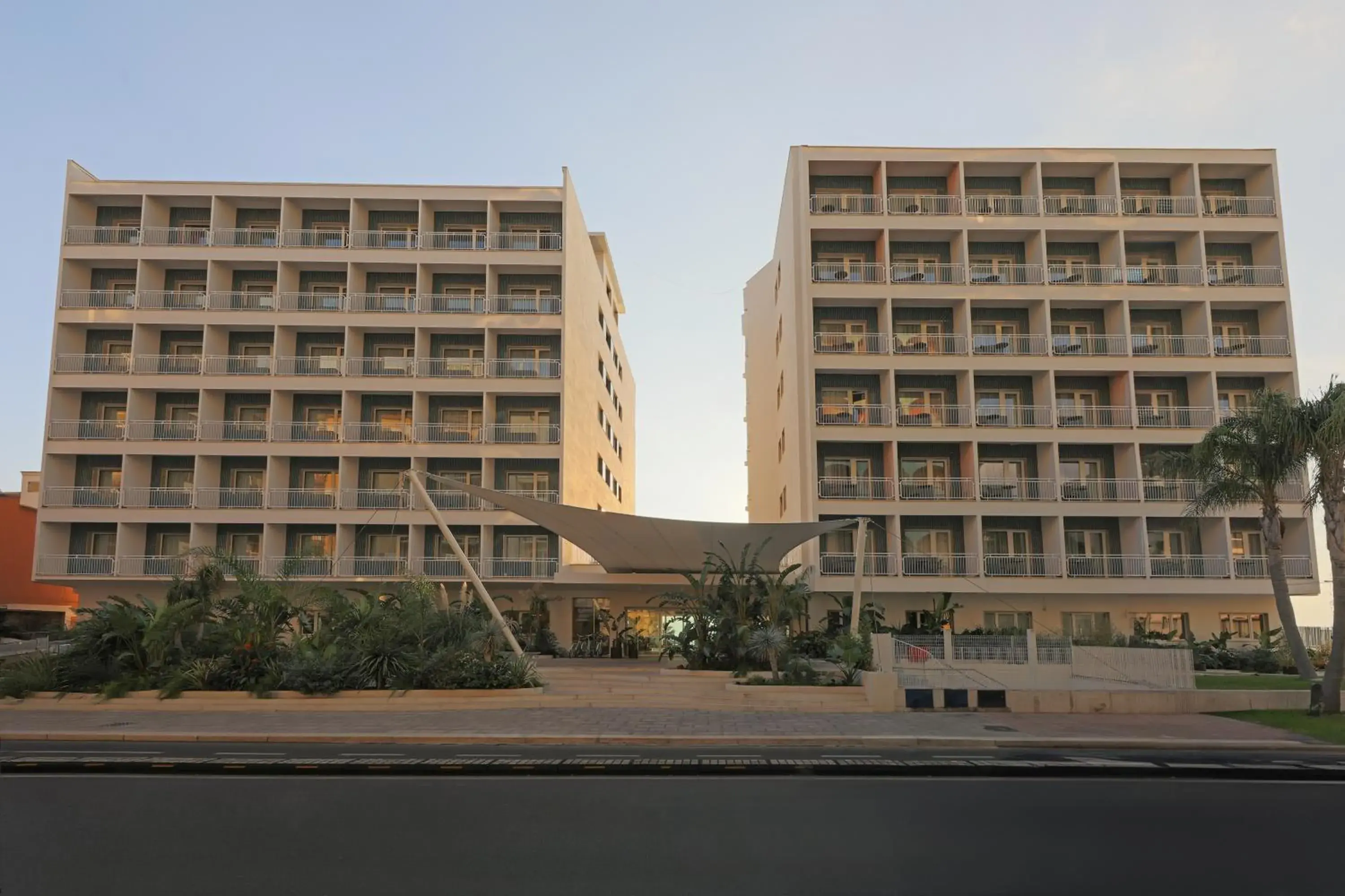 Property building in Hotel Delfino Taranto Property building in Hotel Delfino Taranto