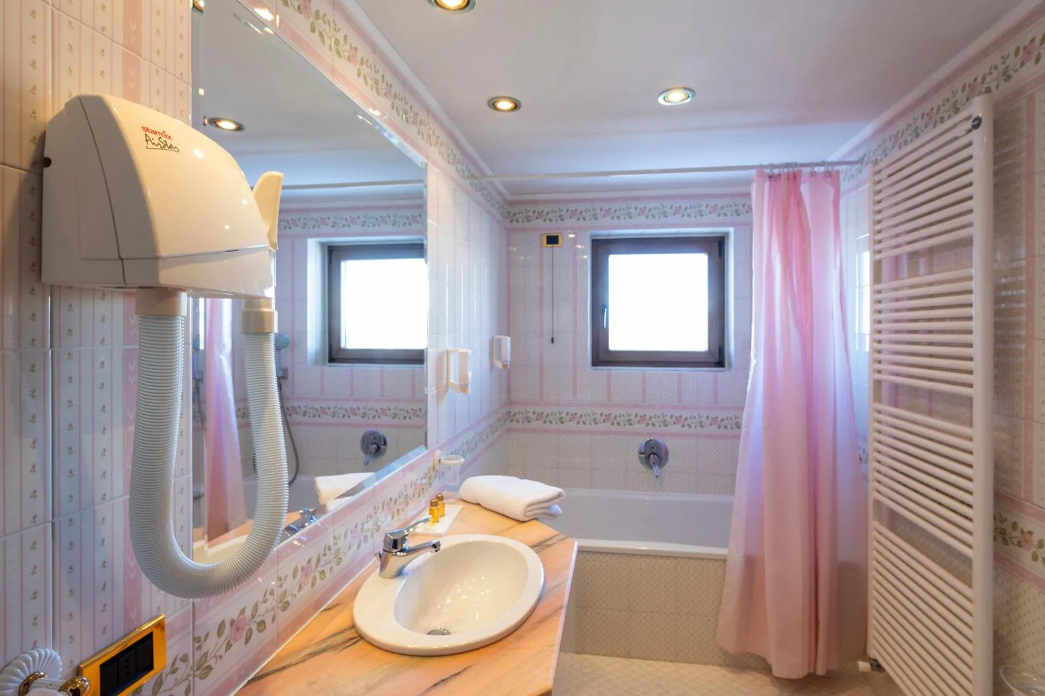 Bathroom in Hotel Sochers Club