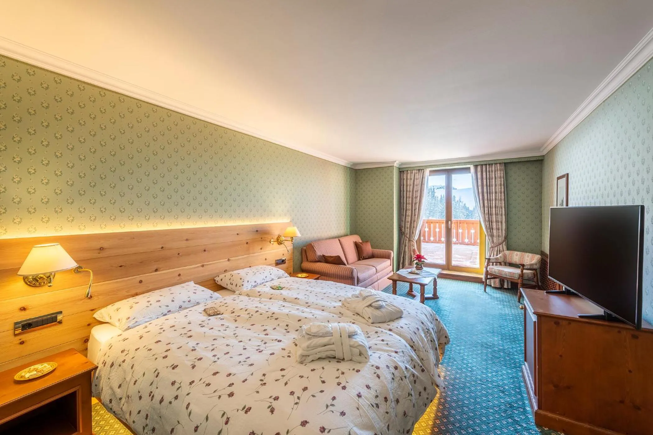 Bed in Hotel Sochers Club