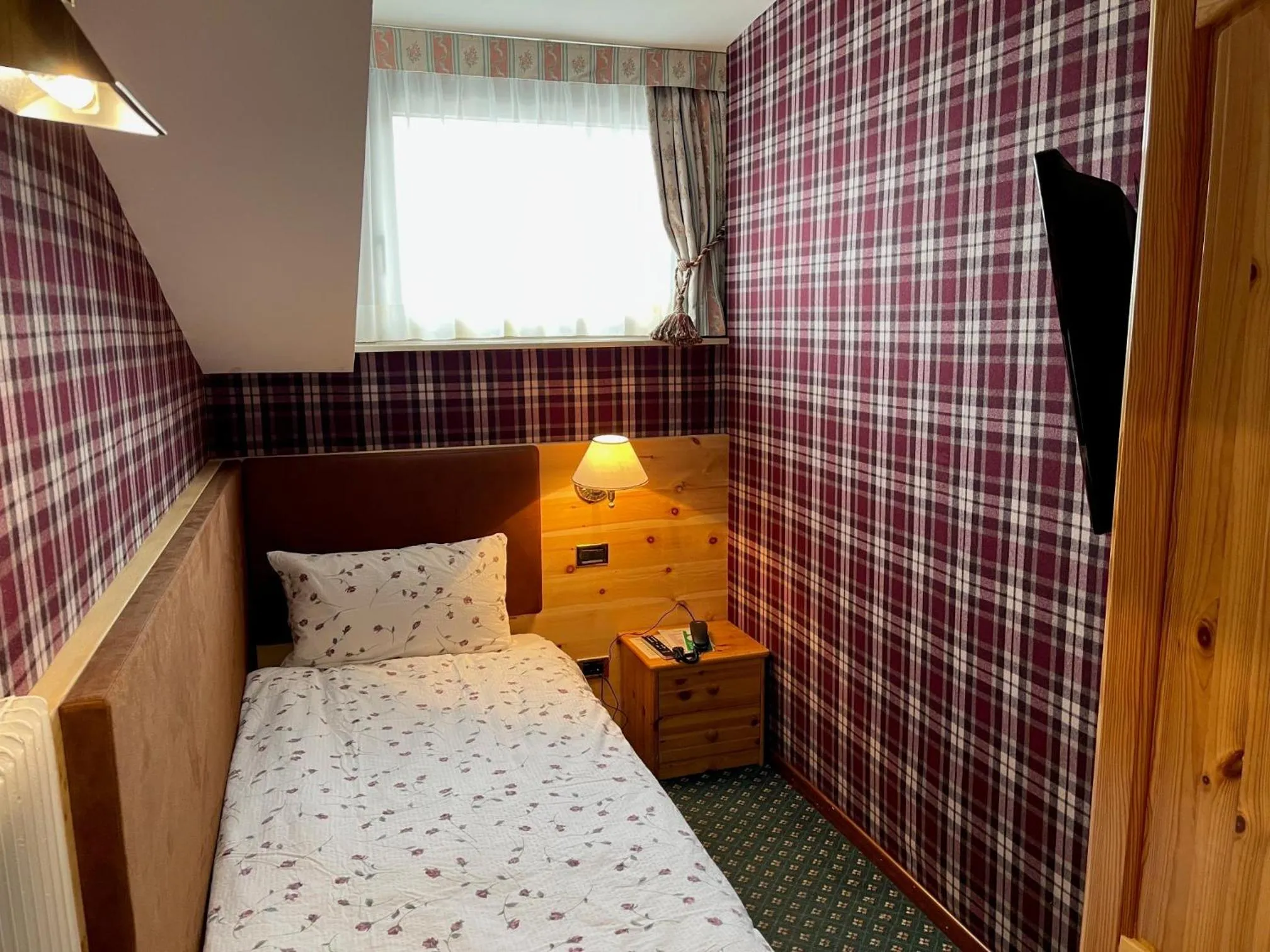 Bed in Hotel Sochers Club