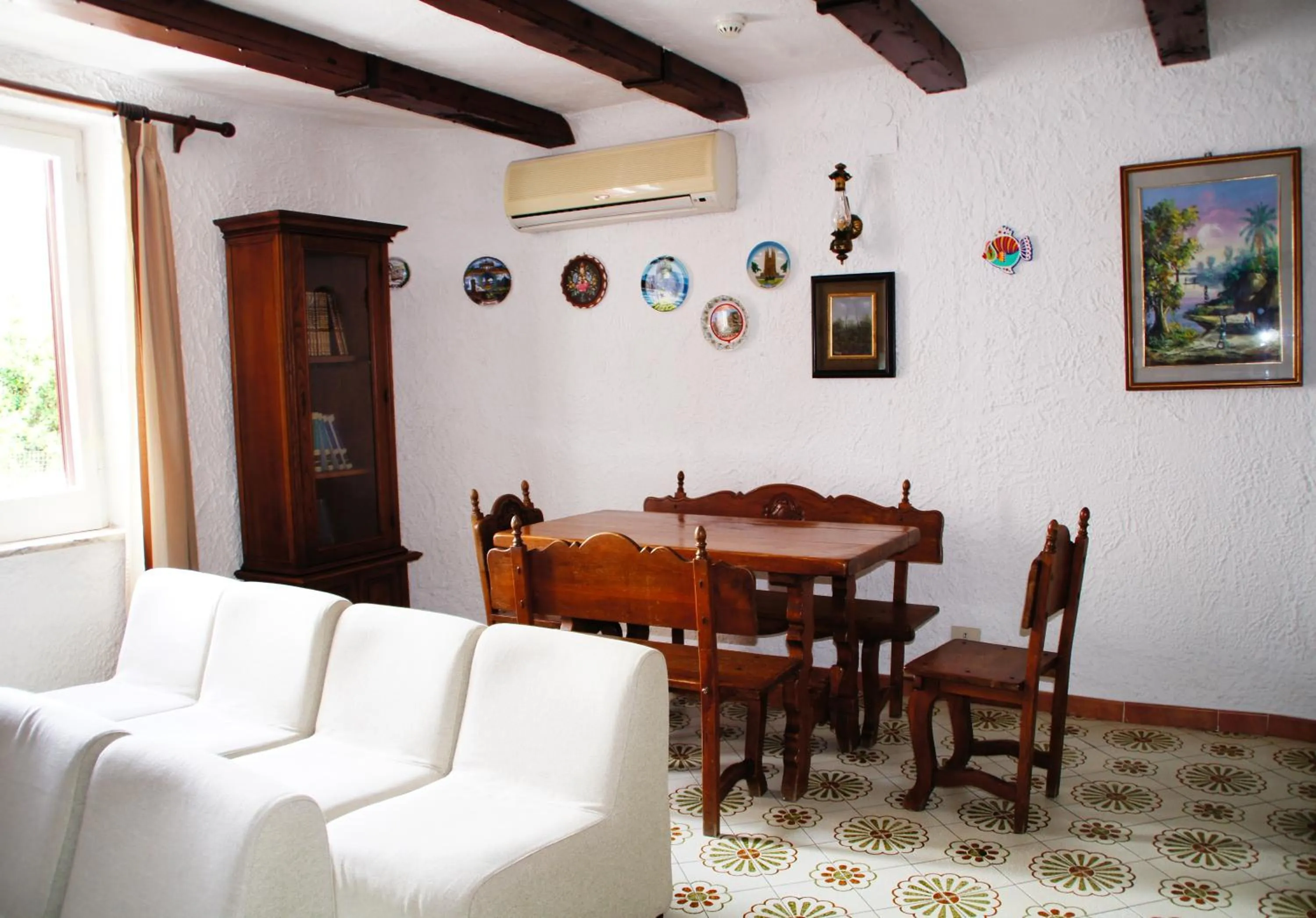 Communal lounge/ TV room in Hotel Don Pedro