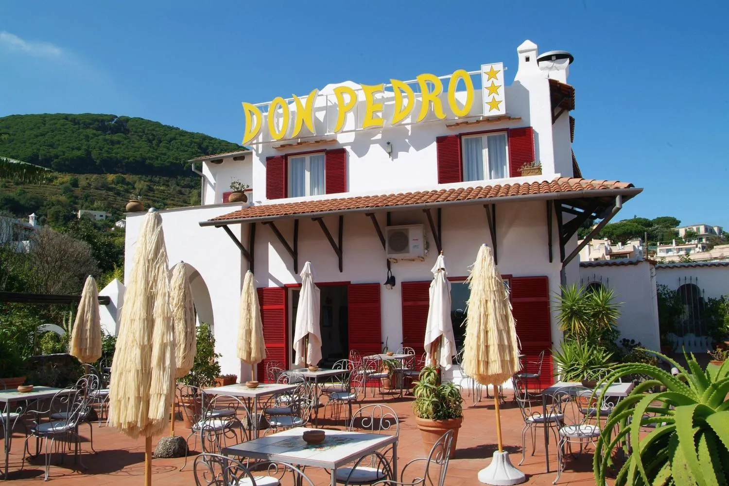 Facade/entrance in Hotel Don Pedro
