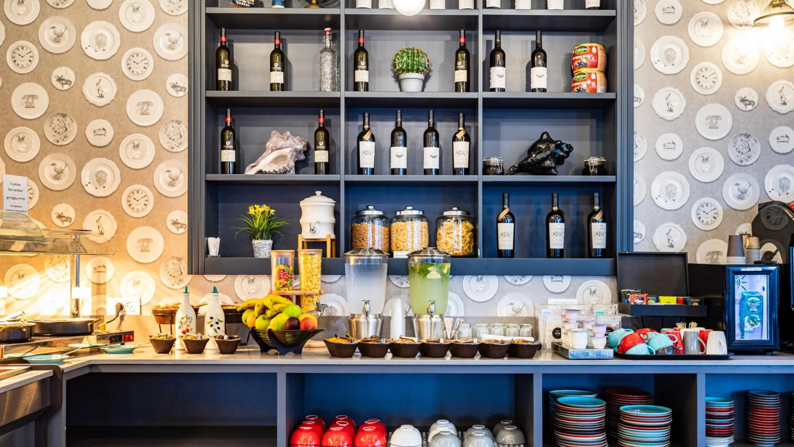 Restaurant/places to eat in Roxon Sea Sand Bat Yam