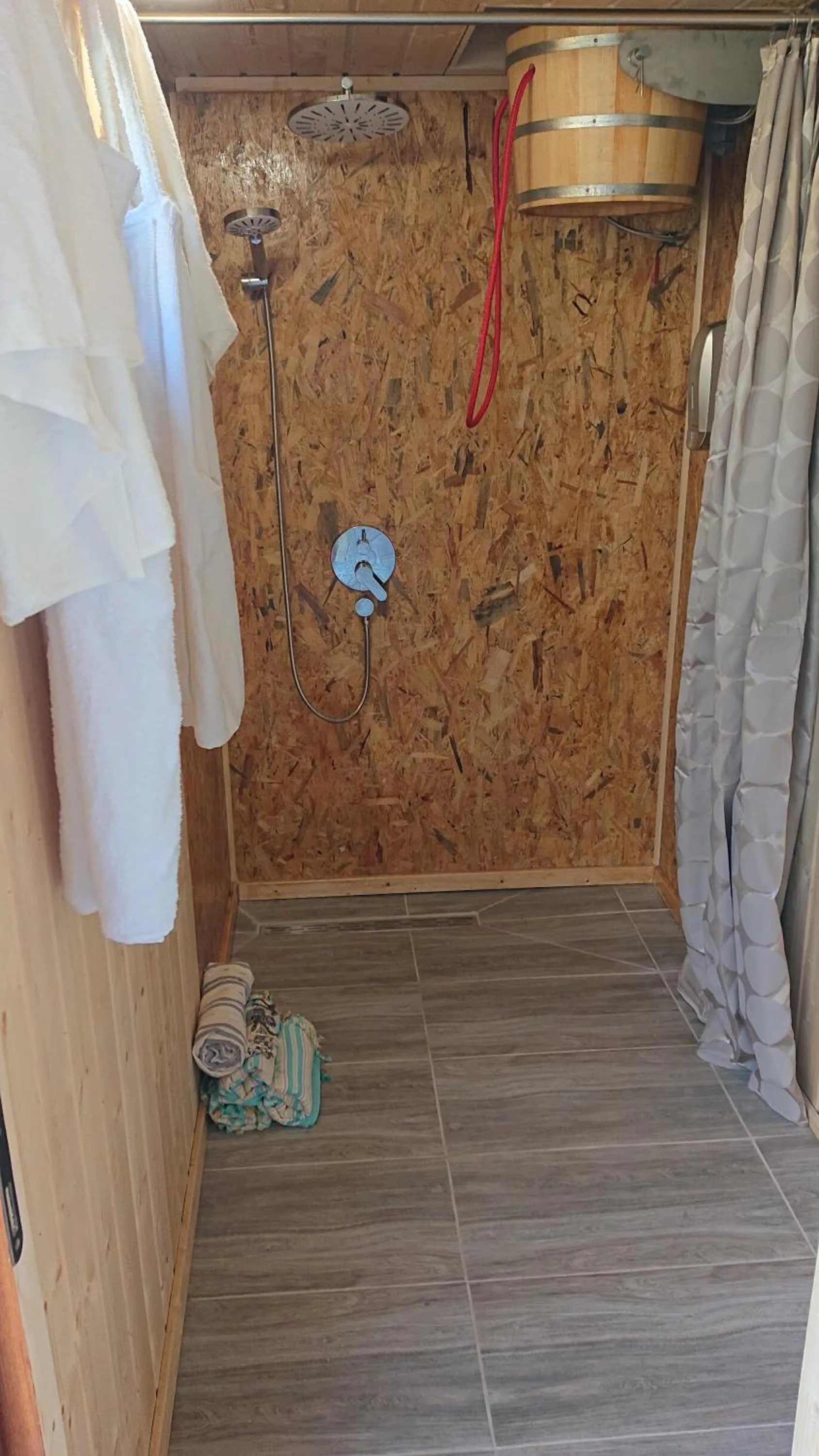 Shower in Letnia willa Jacuzzi & Sauna