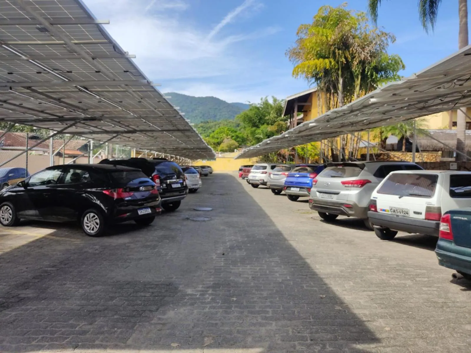 Parking in Galápagos ApartHotel