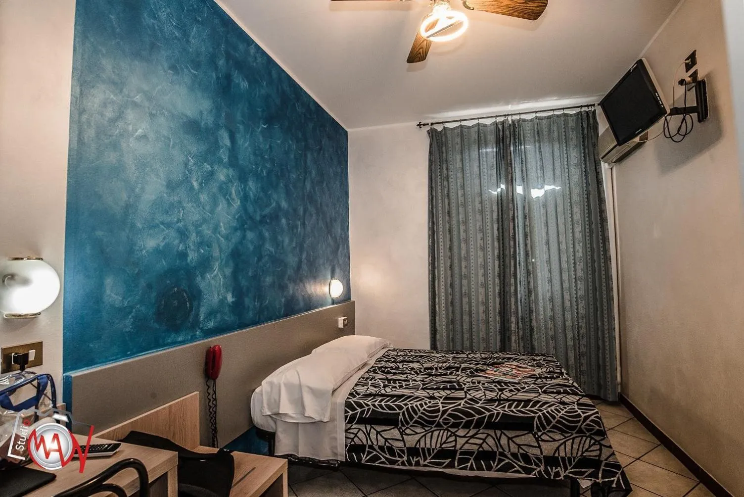 Bed in Hotel Bel Sit