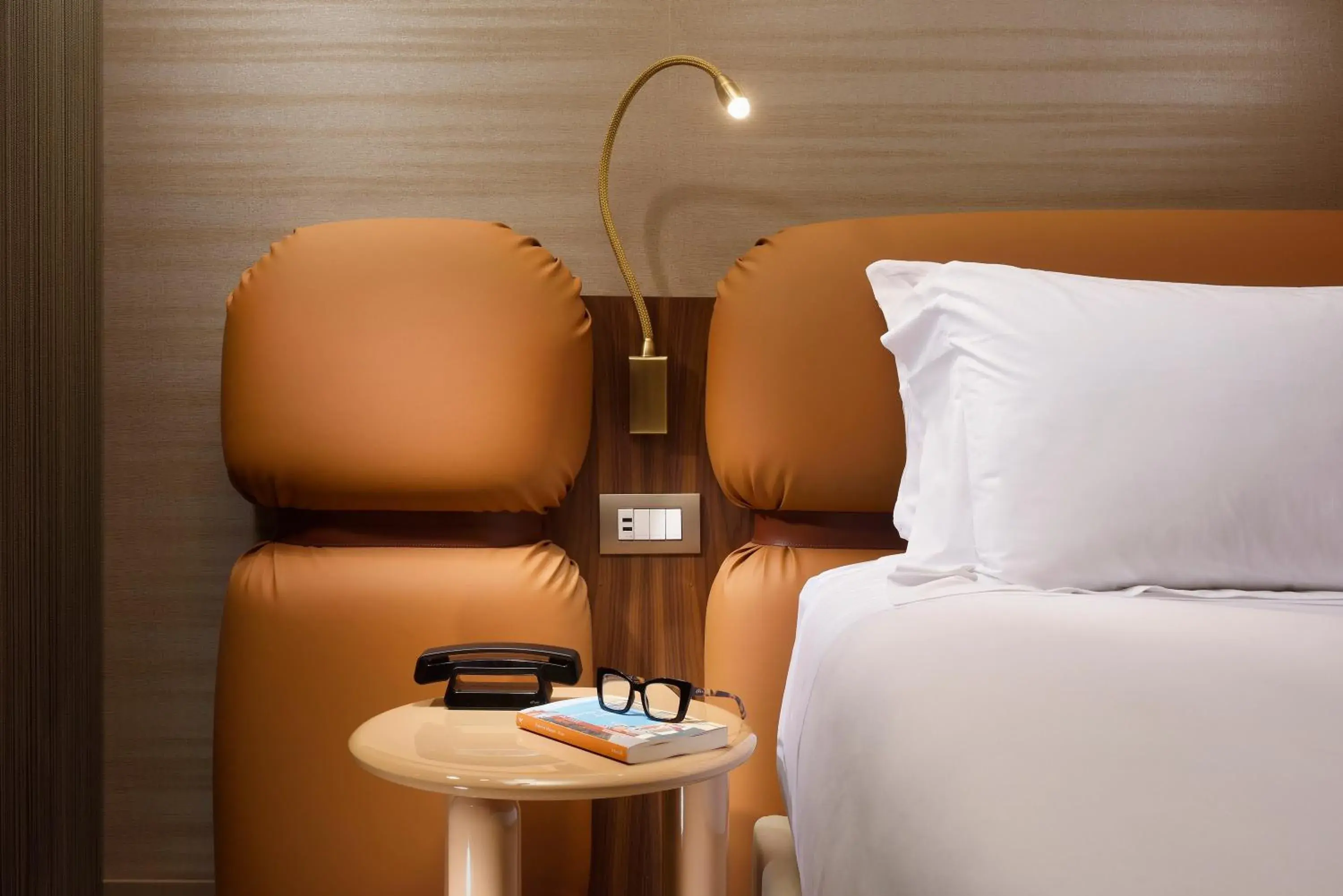 Bed in Milan Suite Hotel Bed in Milan Suite Hotel