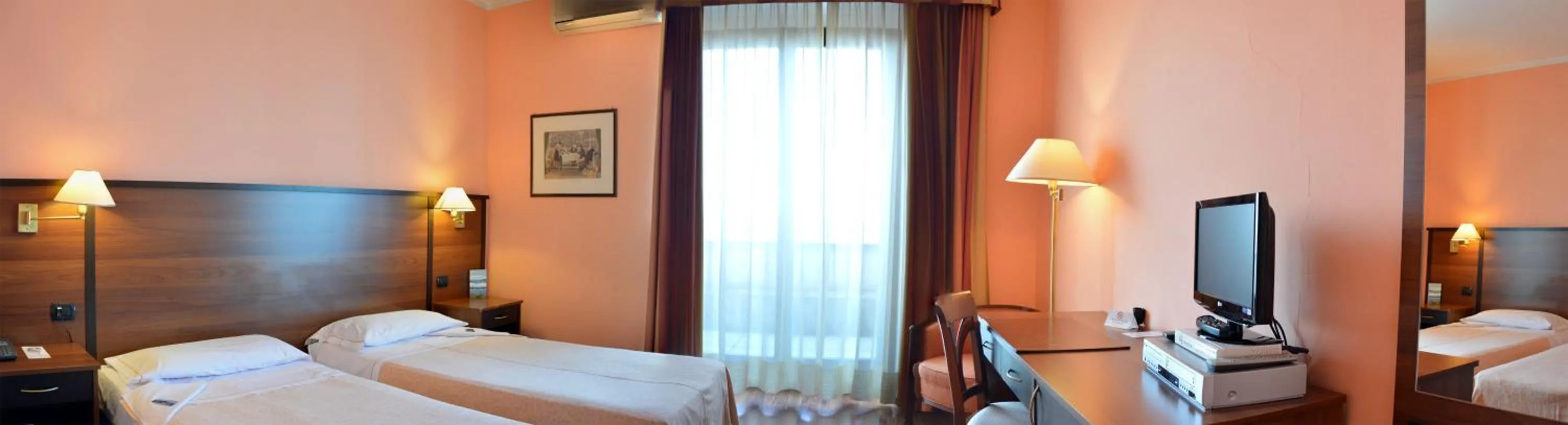 Bed in Hotel Bel Sit