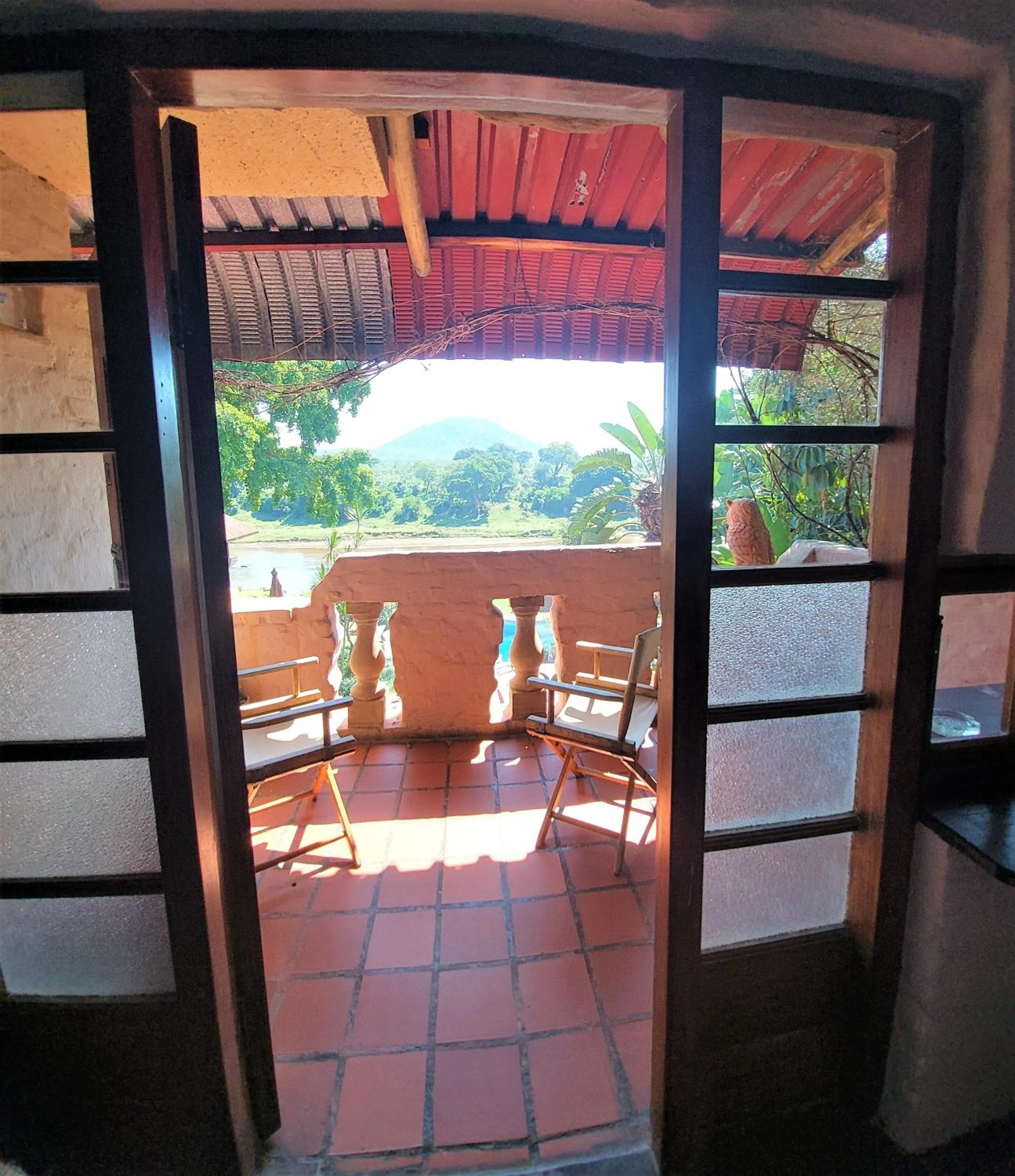 Day in River House Lodge