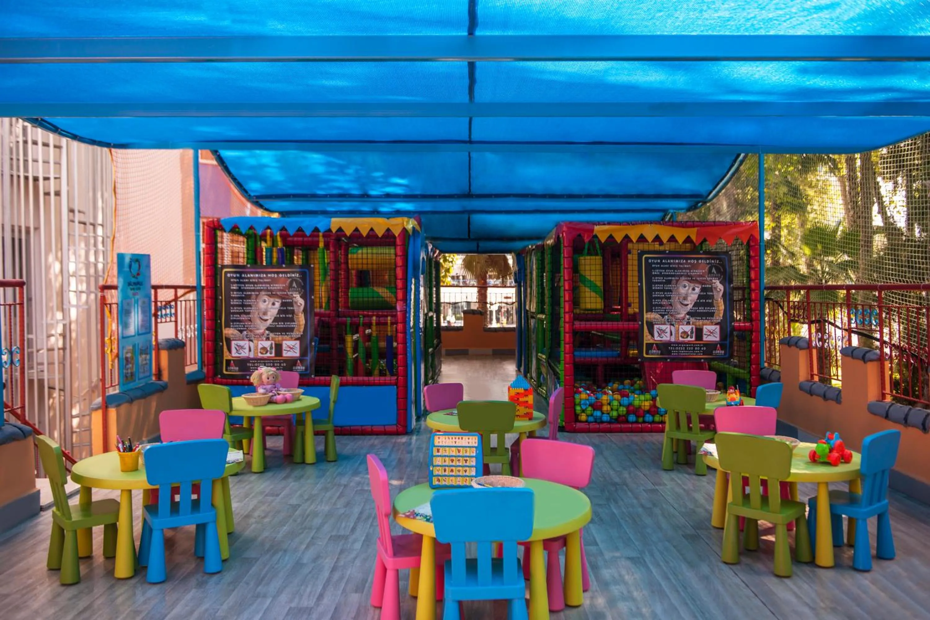 Children play ground in Botanik Hotel