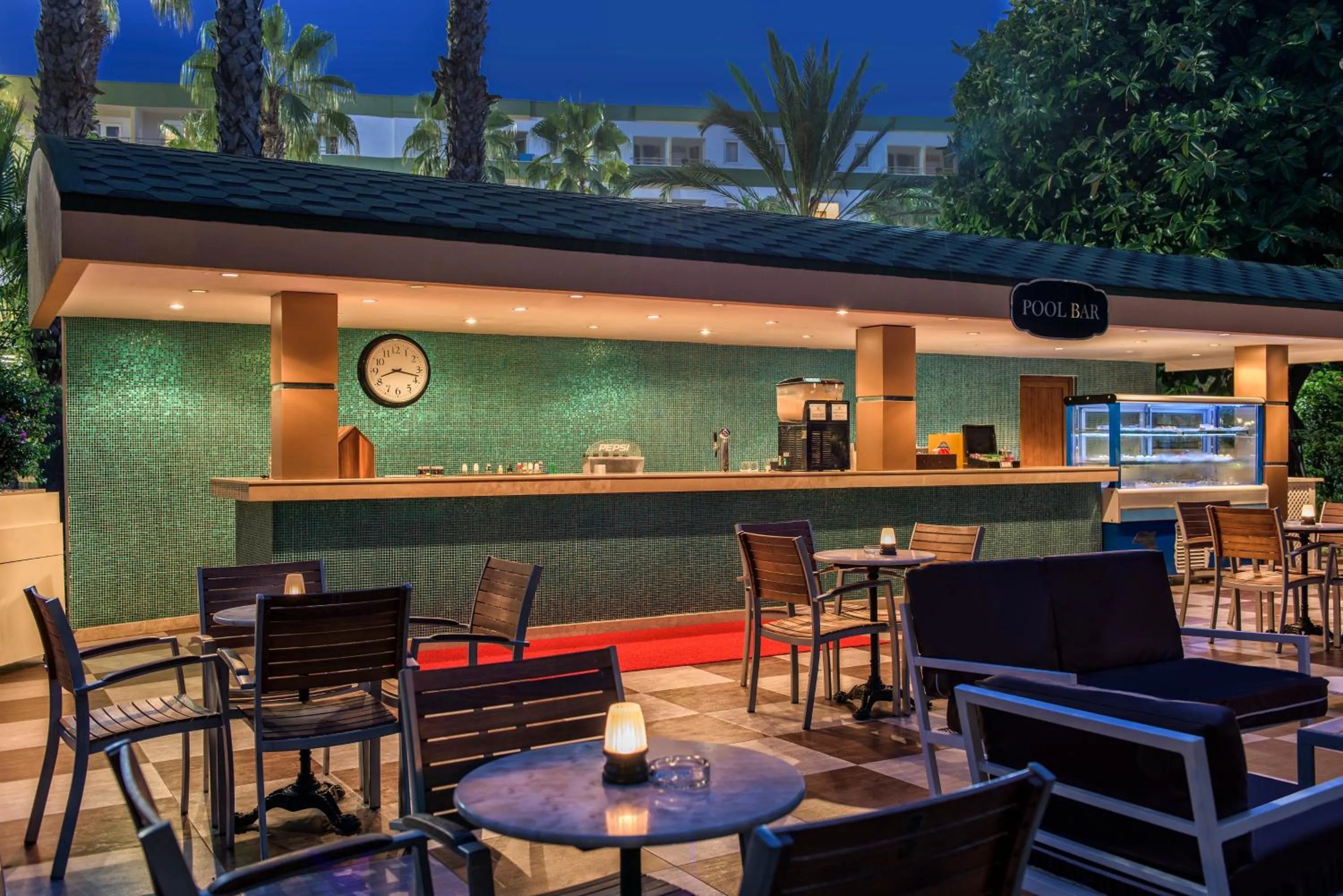 Drinks in Botanik Hotel