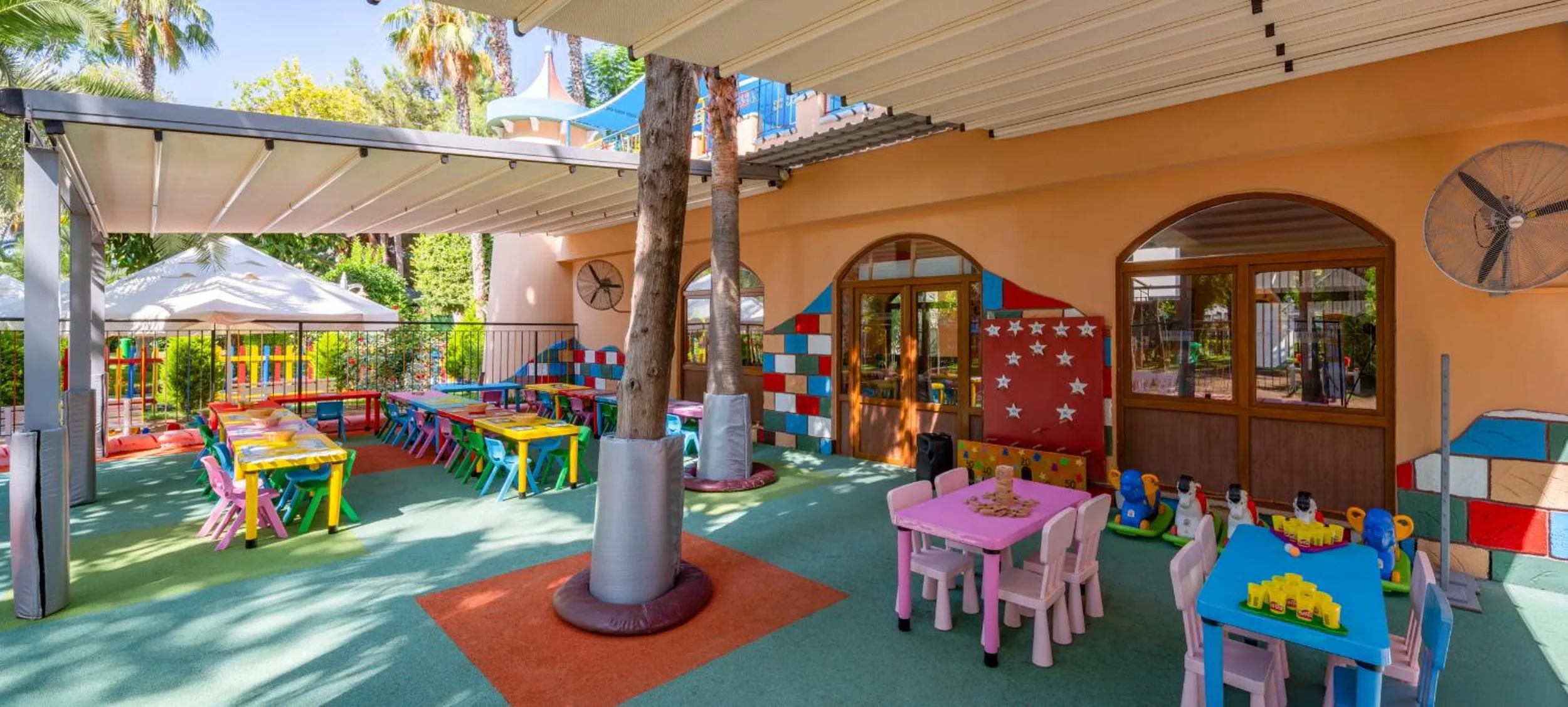 Children play ground in Botanik Hotel