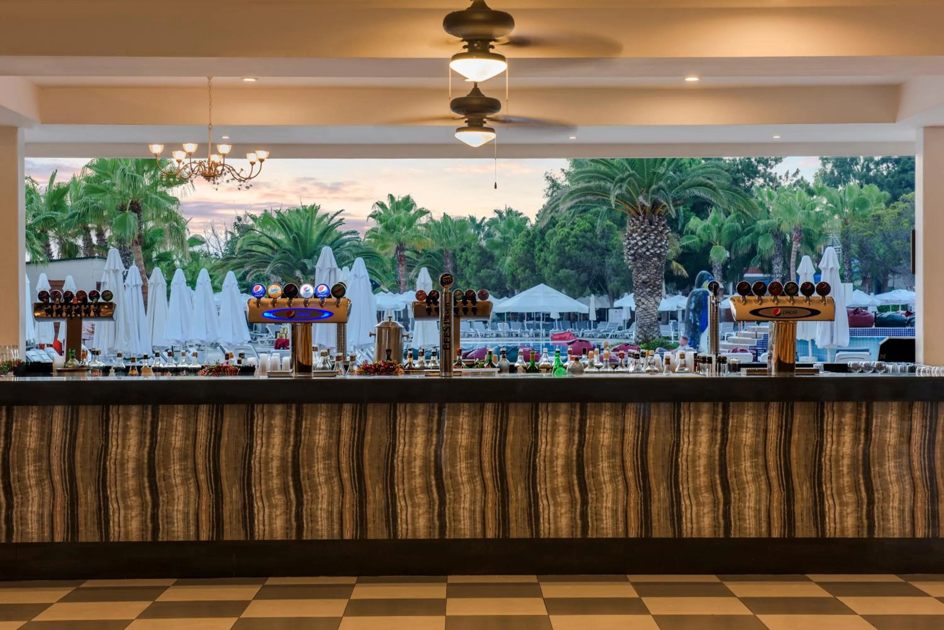 Meals in Botanik Hotel