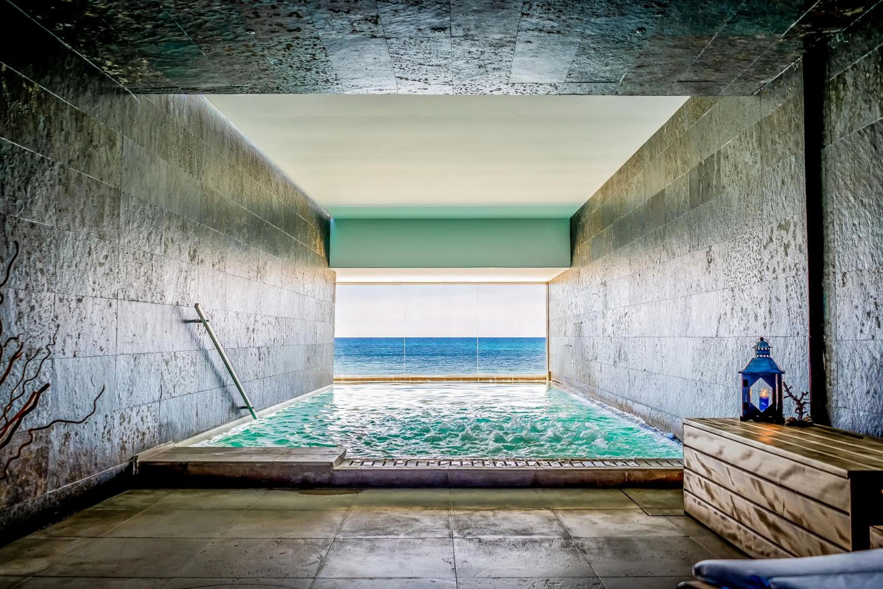 Spa and wellness centre/facilities in White Bay