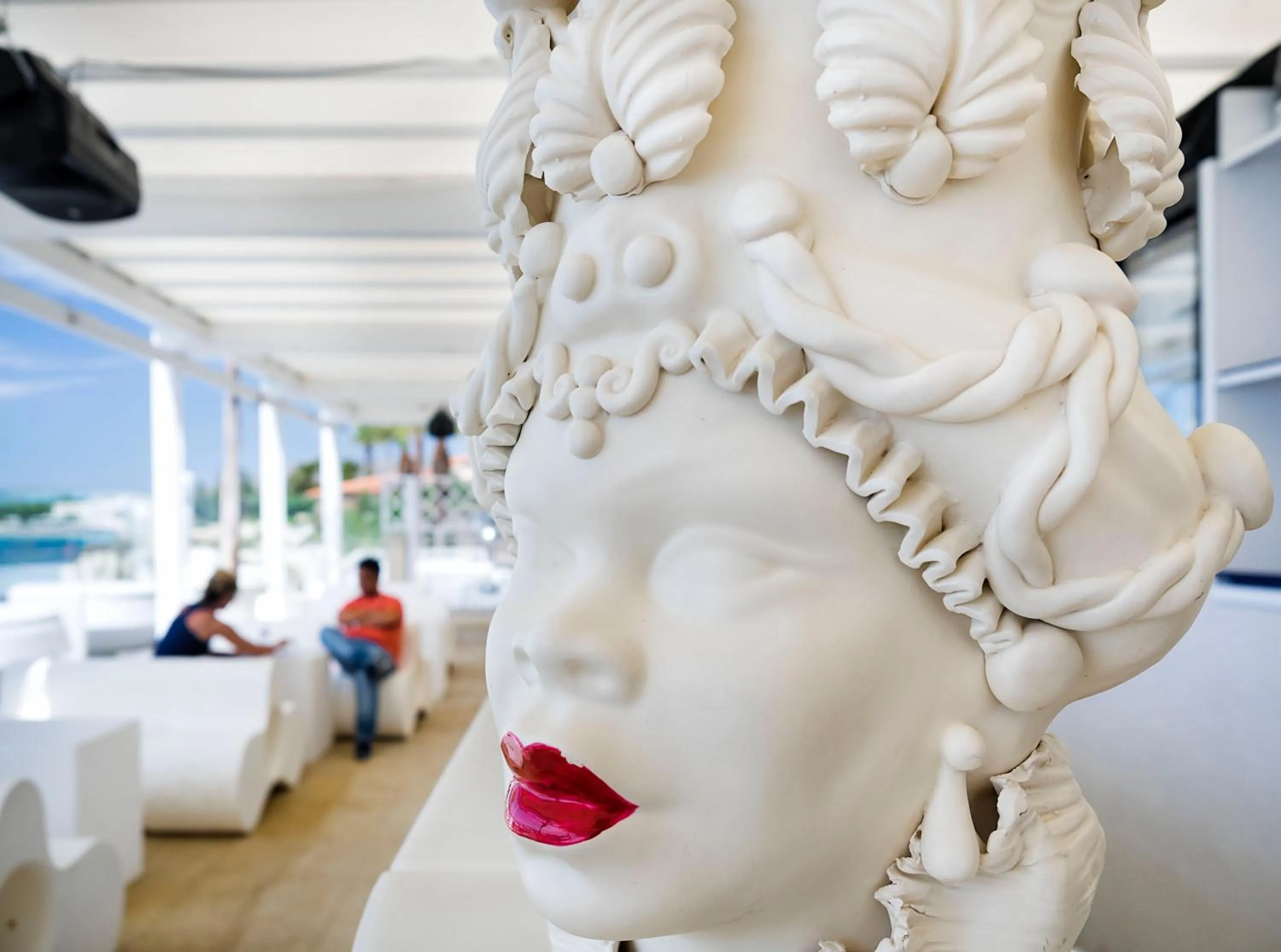 Restaurant/places to eat in White Bay