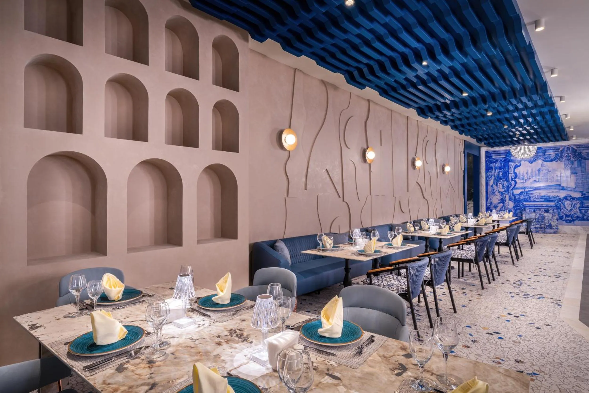 Restaurant/places to eat in Delphin Palace Hotel