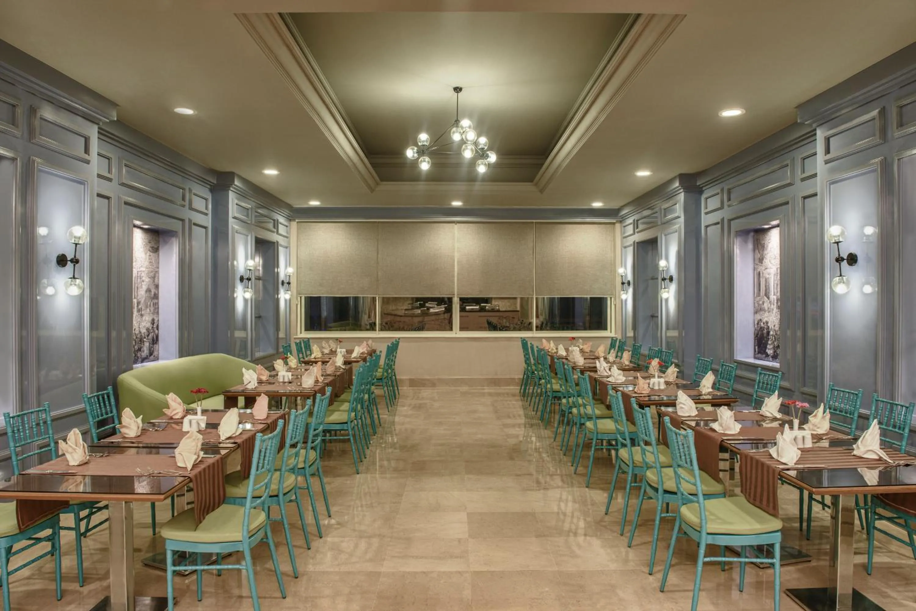 Restaurant/places to eat in Delphin Diva Premiere