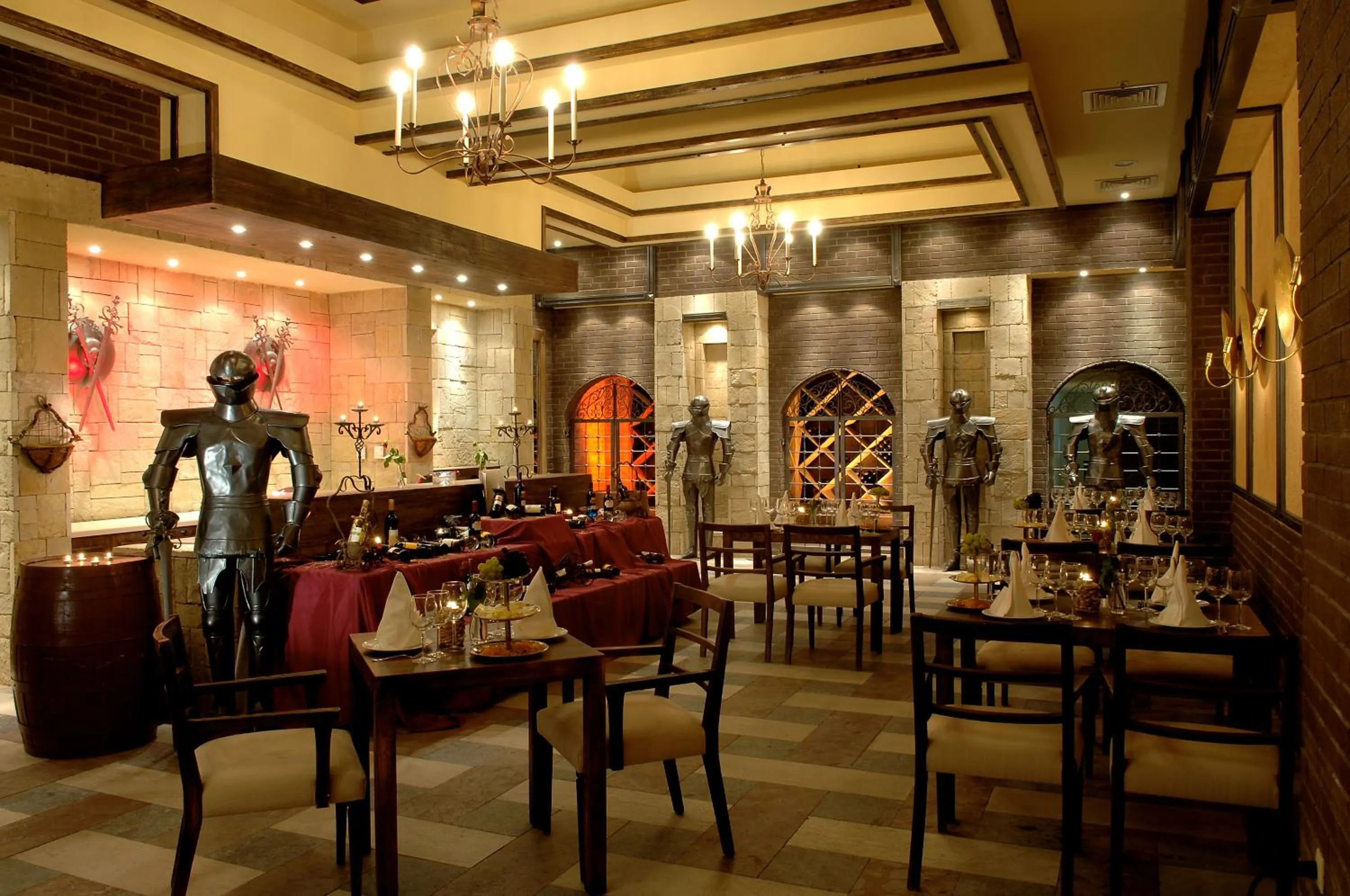 Restaurant/places to eat in Delphin Diva Premiere