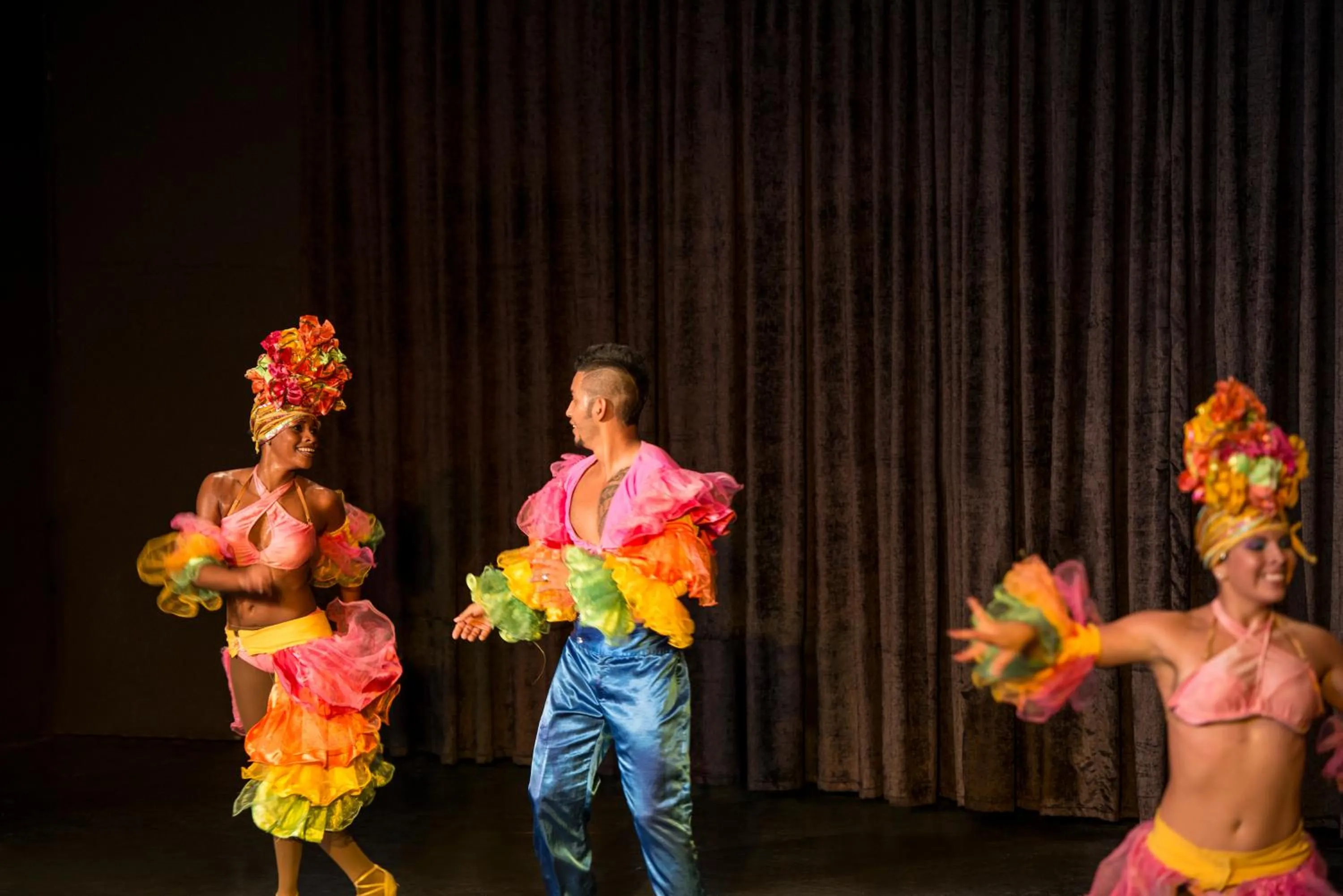 Evening entertainment in Delphin Diva Premiere