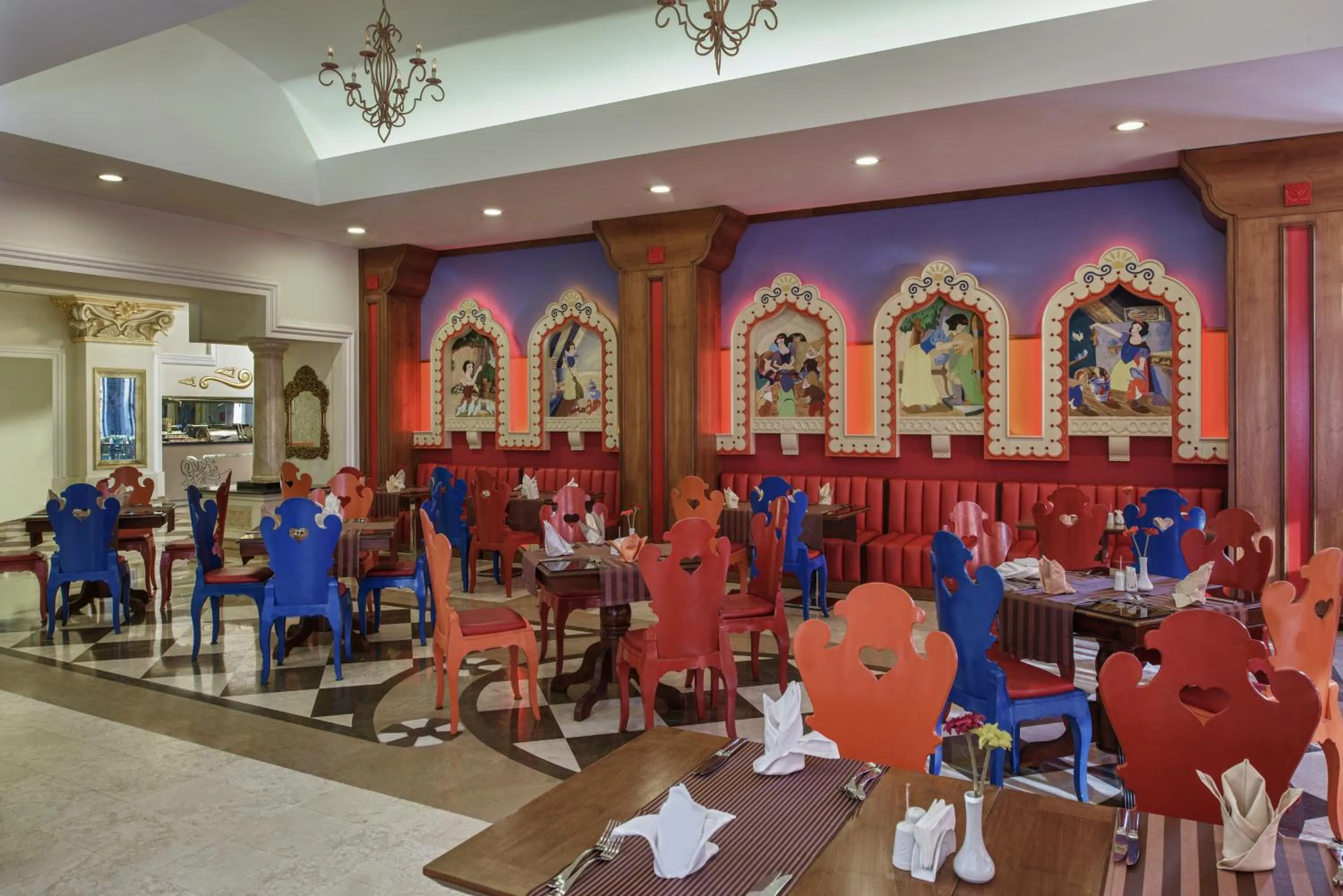 Restaurant/places to eat in Delphin Diva Premiere