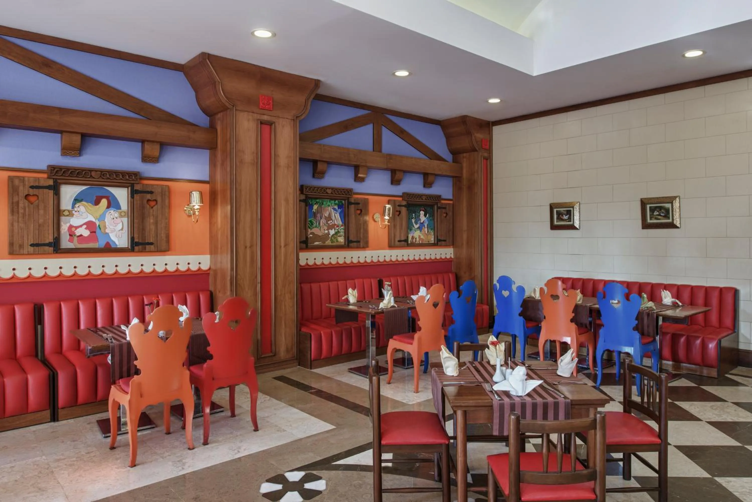 Restaurant/places to eat in Delphin Diva Premiere