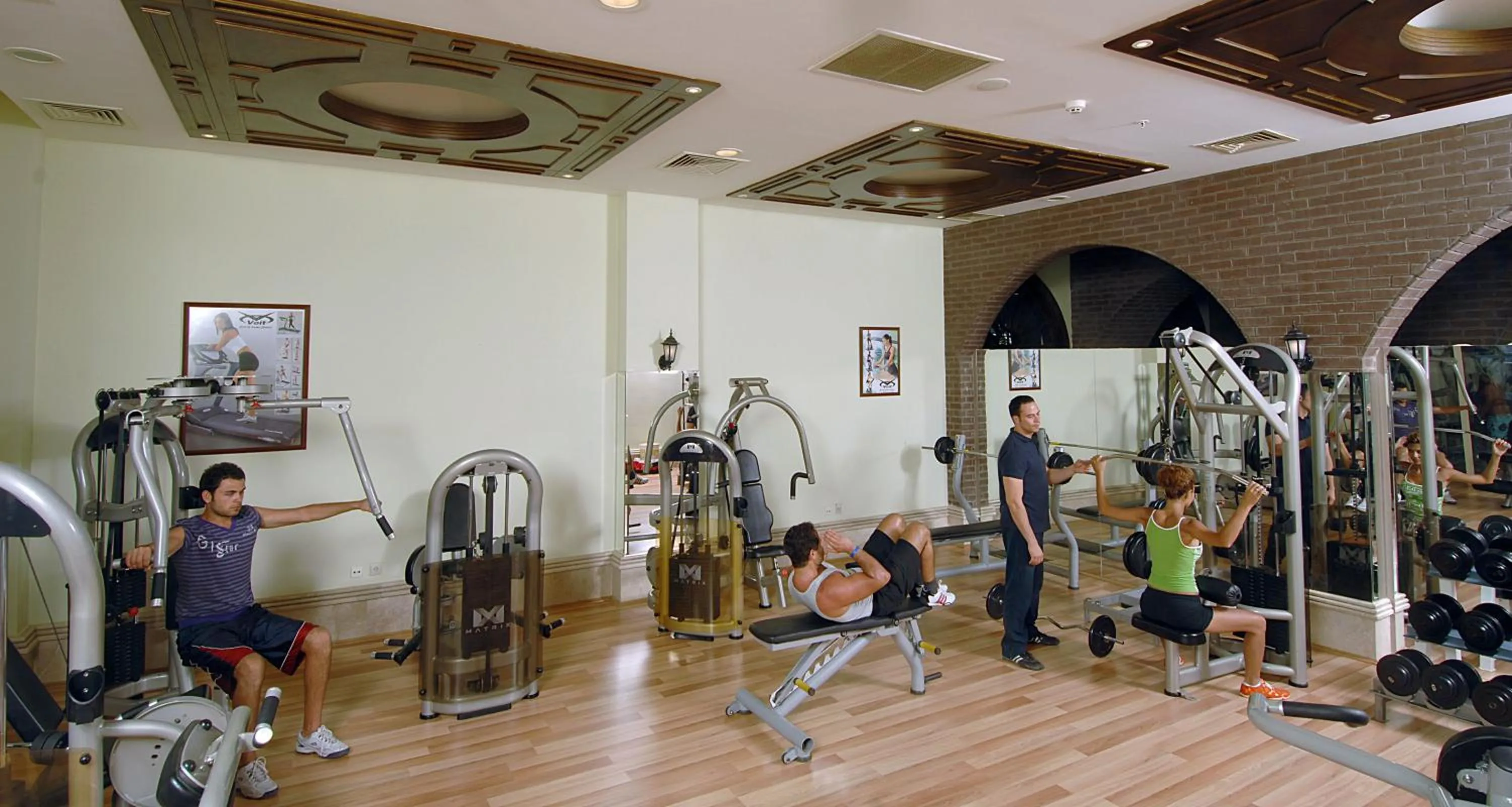 People in Delphin Diva Premiere