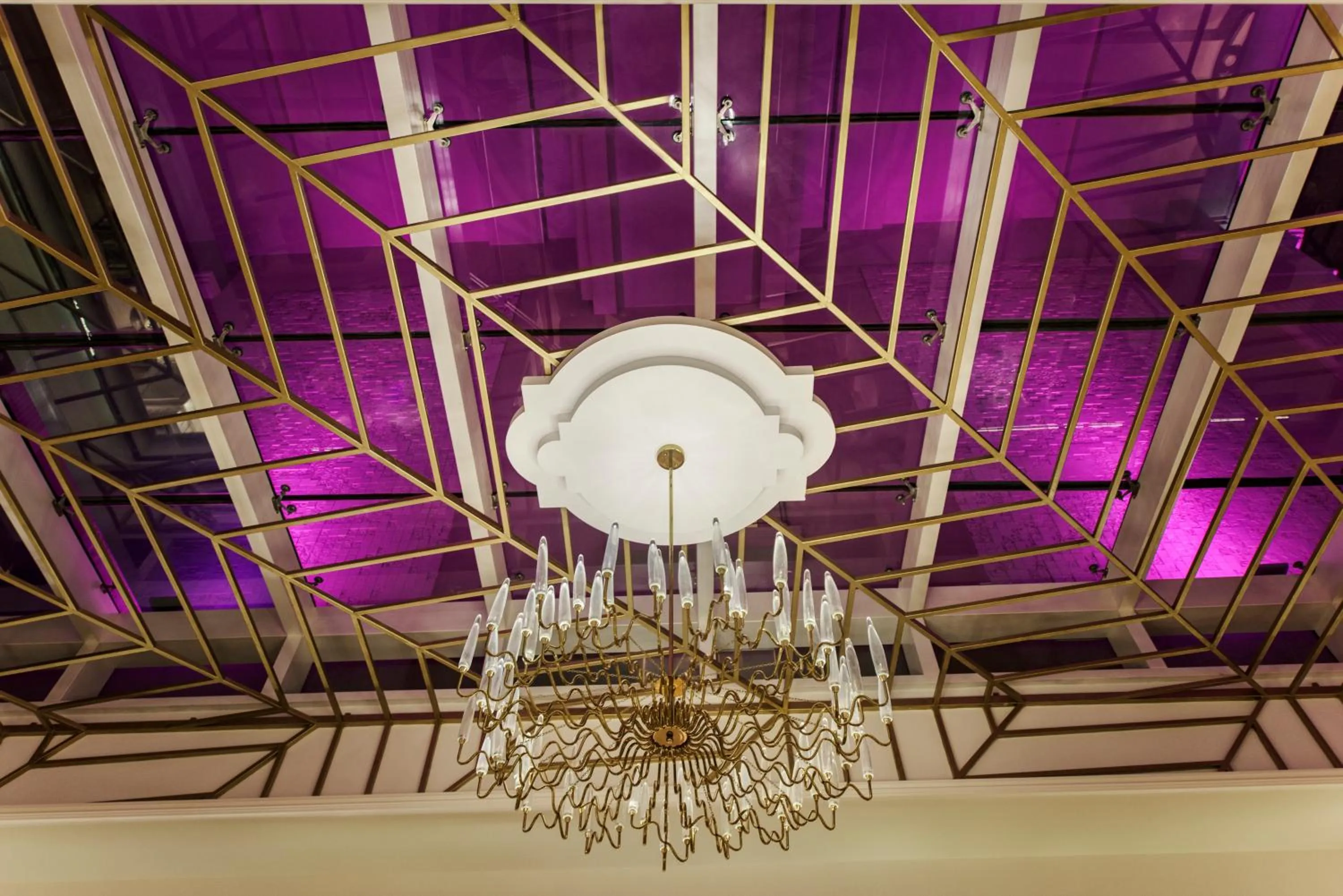 Decorative detail in Delphin Diva Premiere