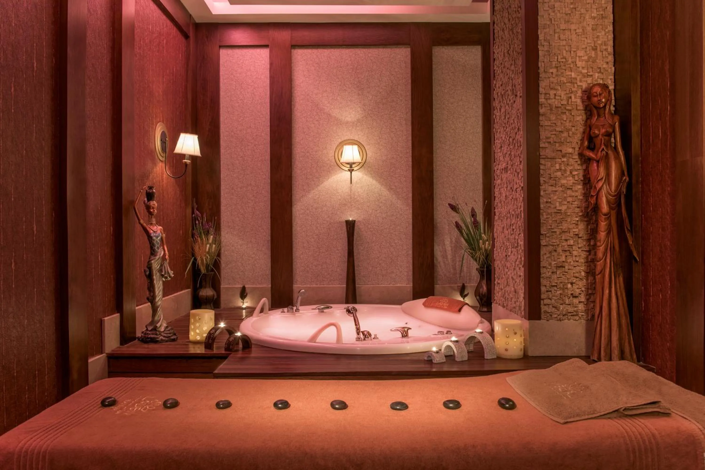 Spa and wellness centre/facilities, Bed in Delphin Diva Premiere