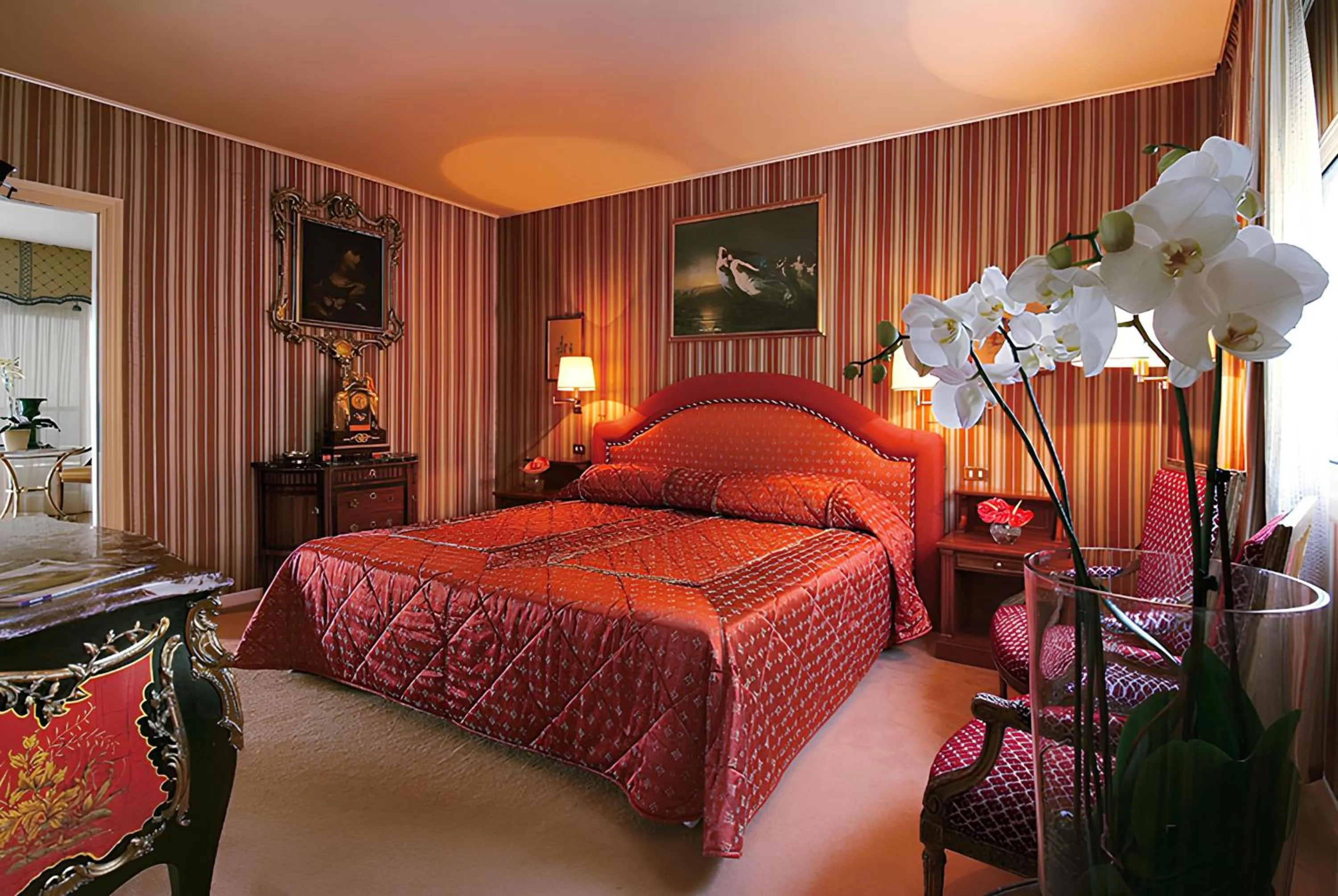 Bed in Grand Hotel Del Mare Resort & Spa