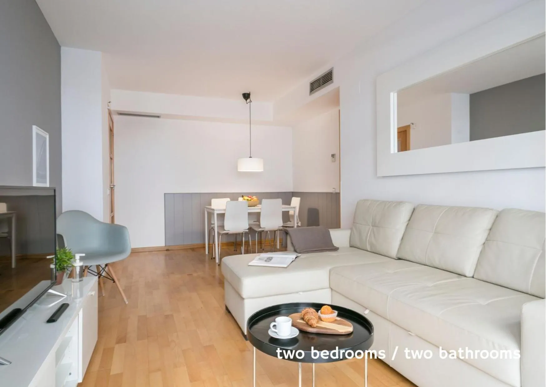 TV and multimedia in Inside Barcelona Apartments Princep