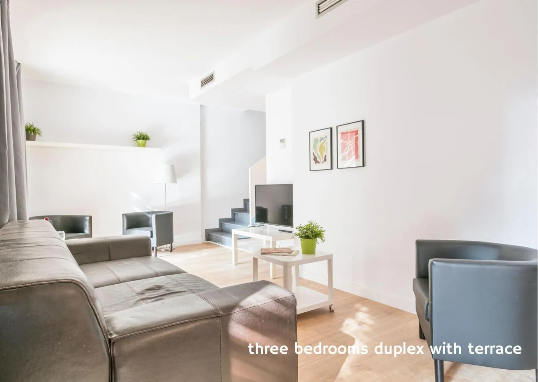 TV and multimedia in Inside Barcelona Apartments Princep
