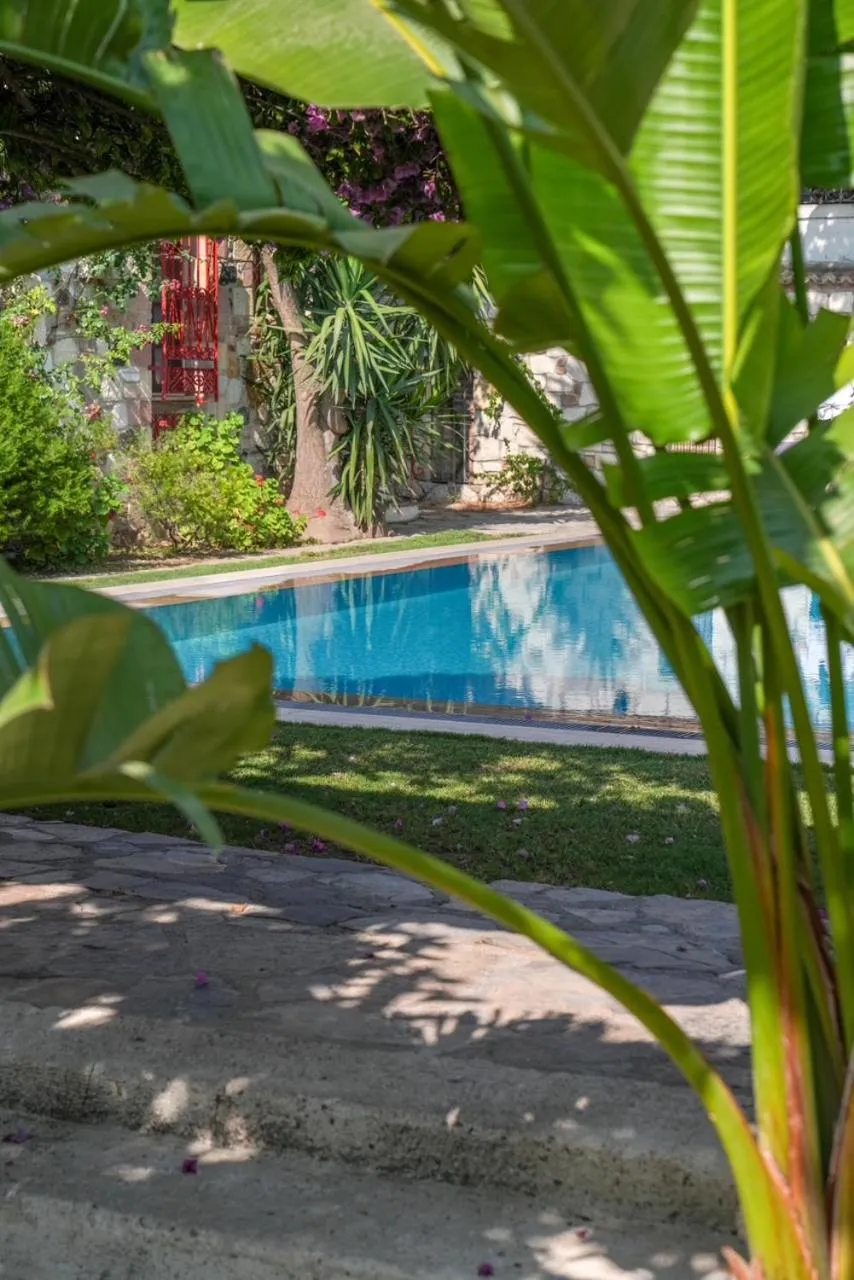 Alacati Zeytin Konak Hotel