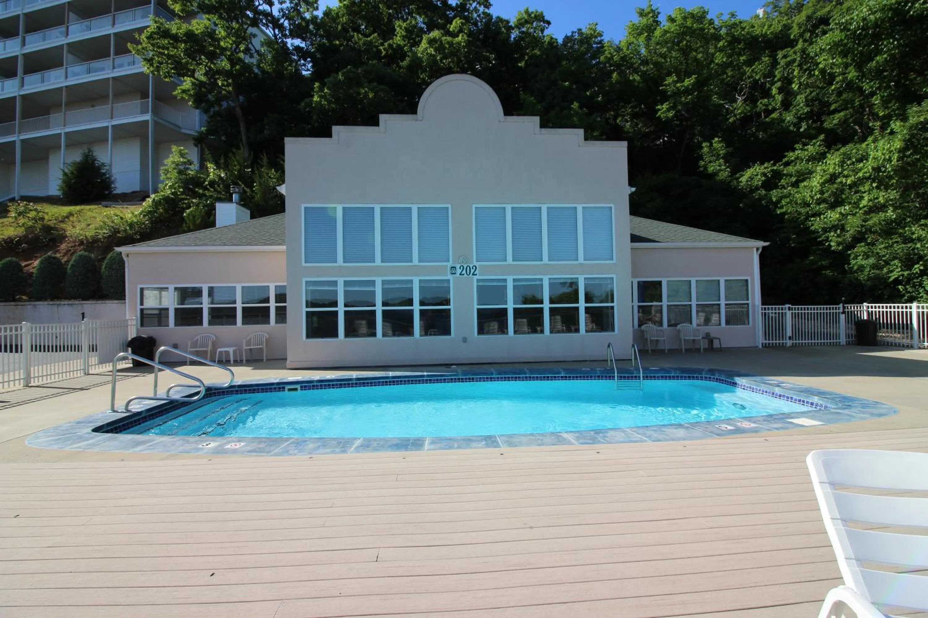 Swimming pool in Lake Ozarks Get Away