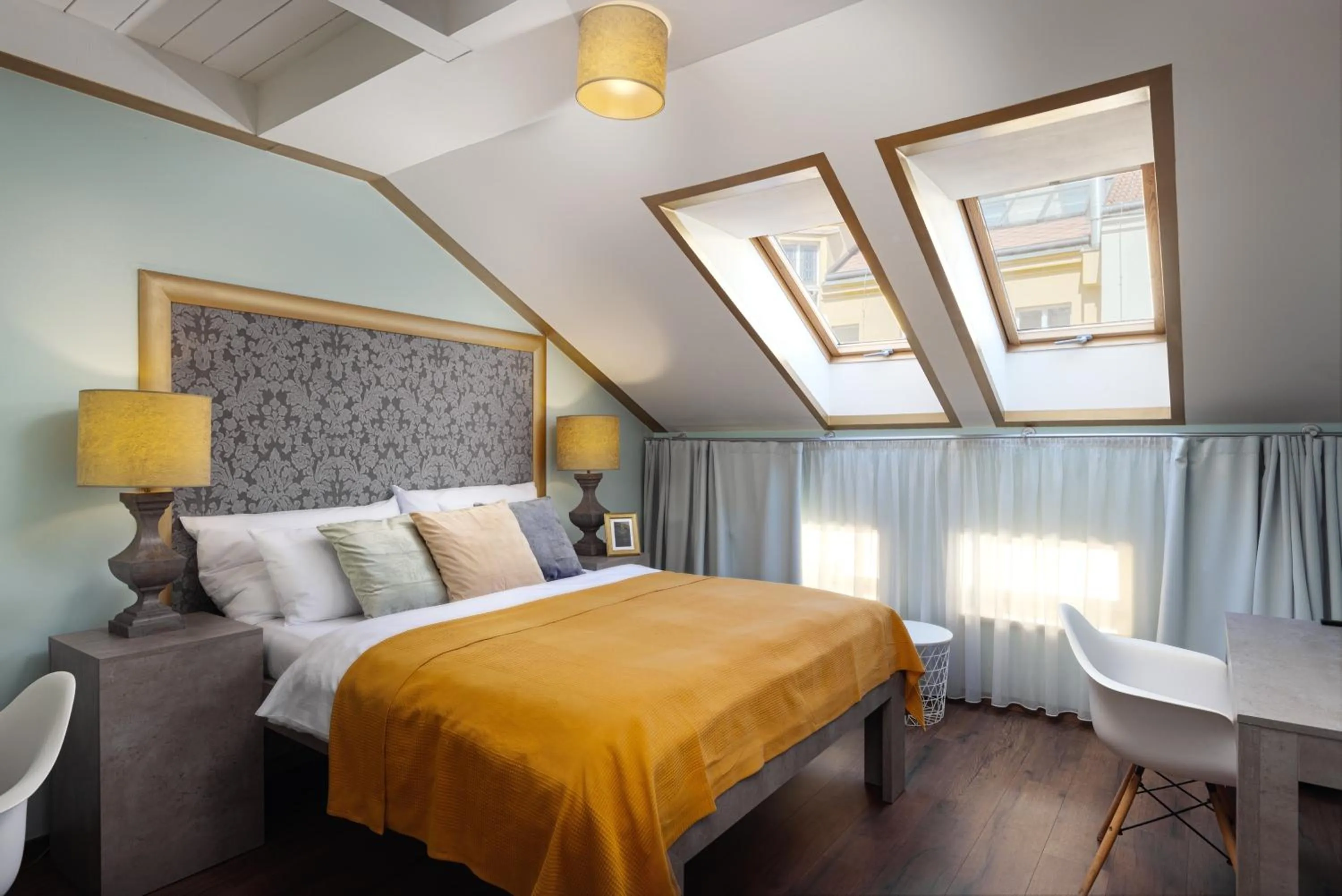 Photo of the whole room, Bed in Salvatore Prague Rooms