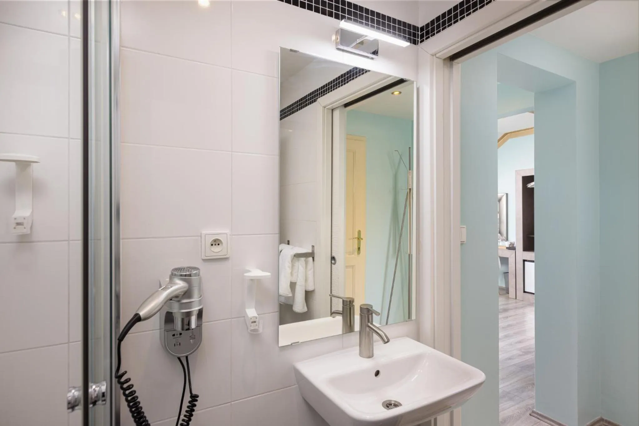 Bathroom in Salvatore Prague Rooms