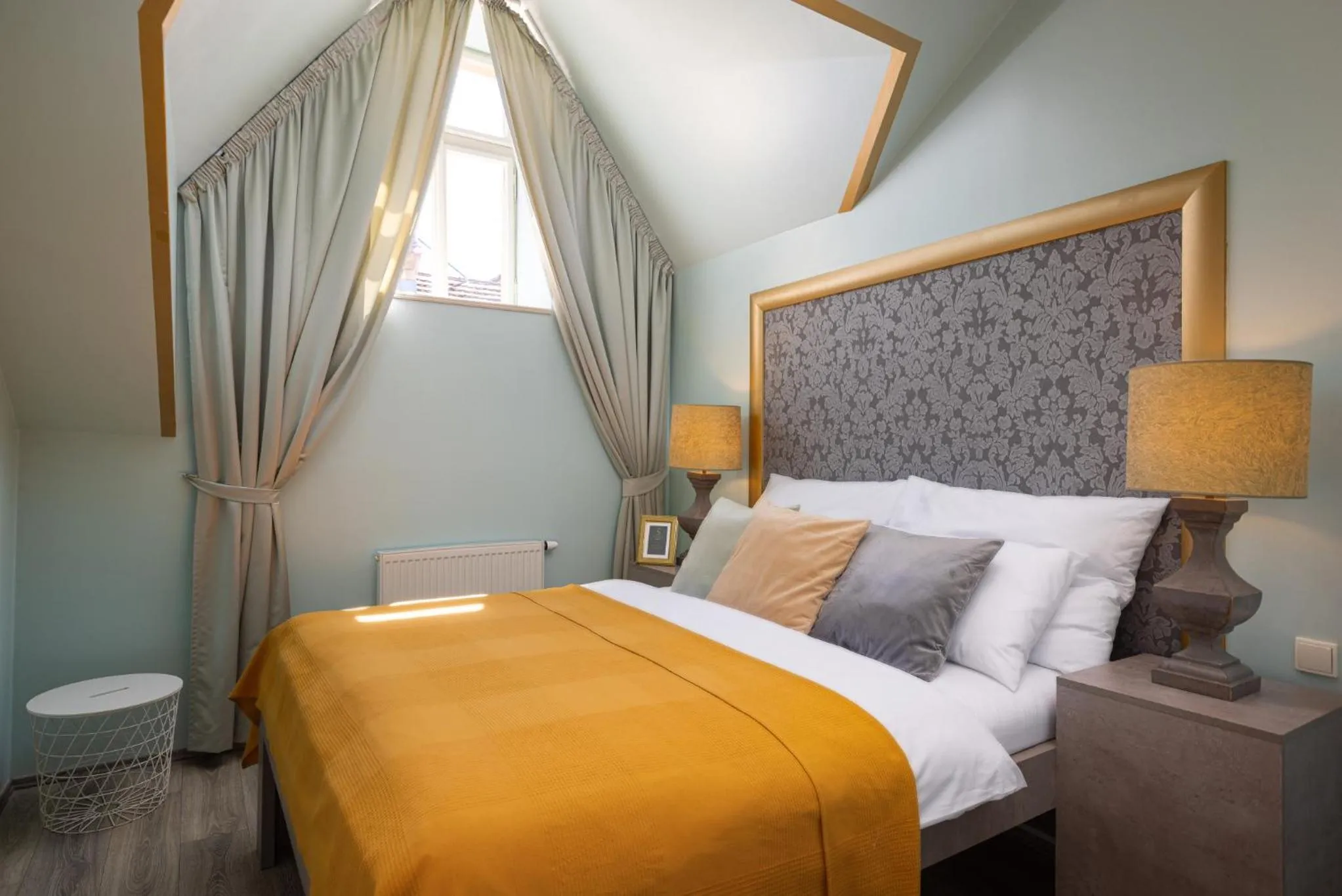 Bed in Salvatore Prague Rooms