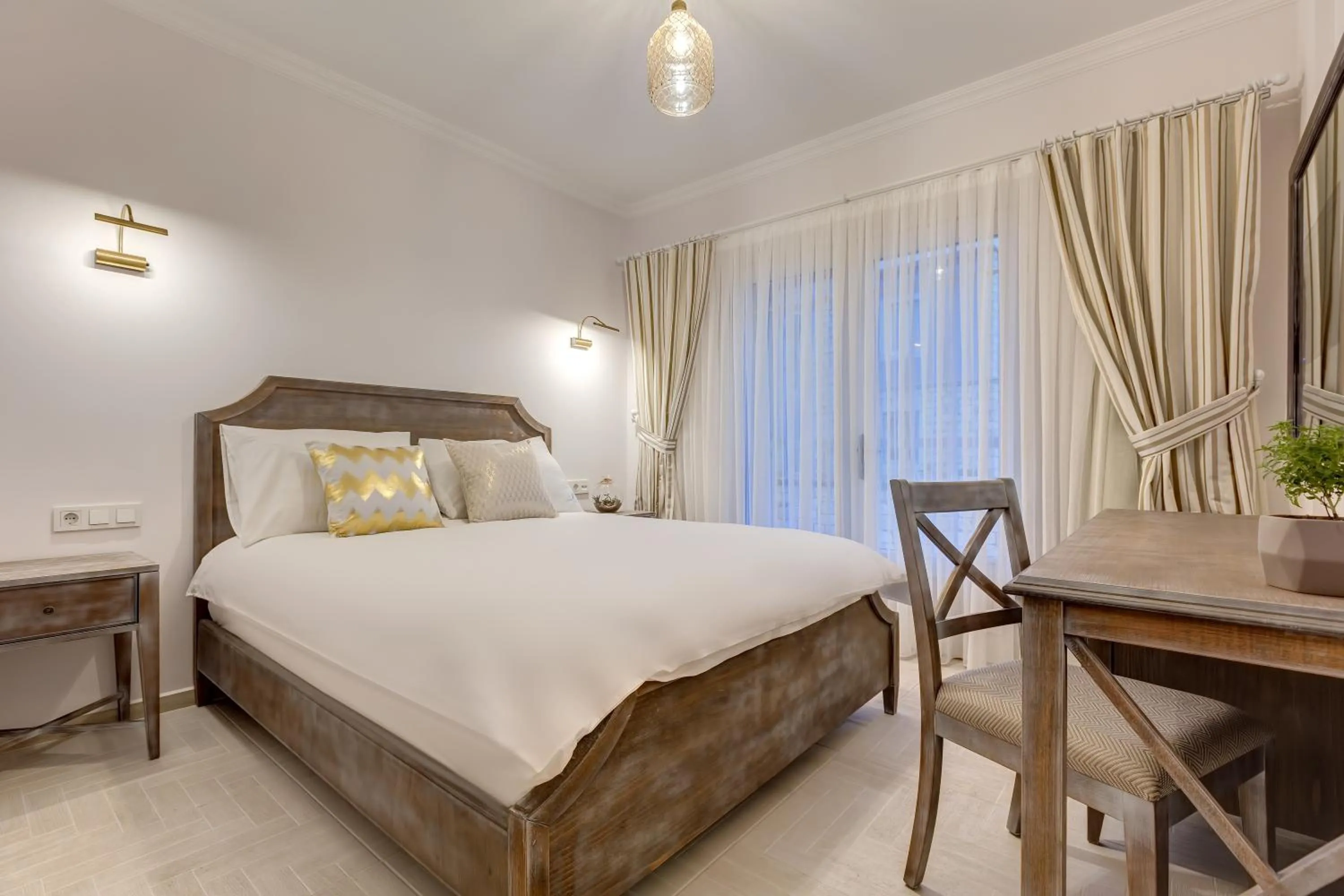 Photo of the whole room, Bed in Levin Hotel Alacati